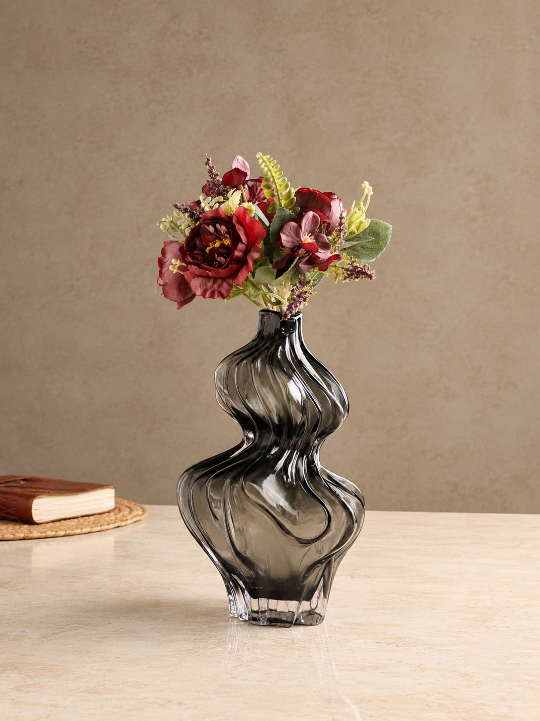 Sway  Black Glass Vase