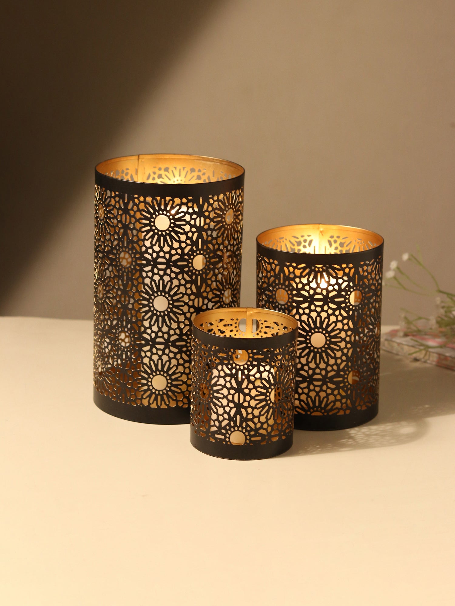 Aarika Candle Holder set of 3