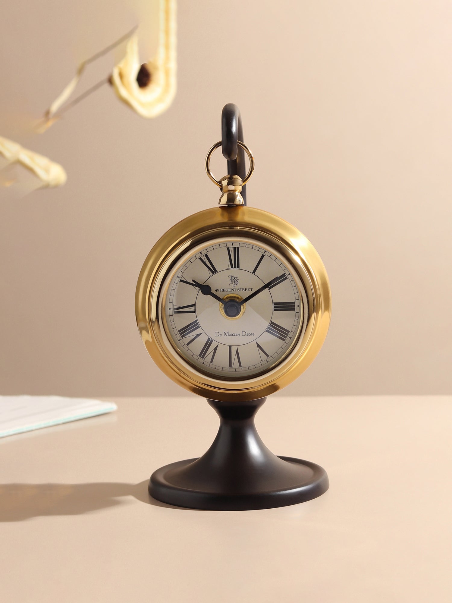 Seishi Table clock