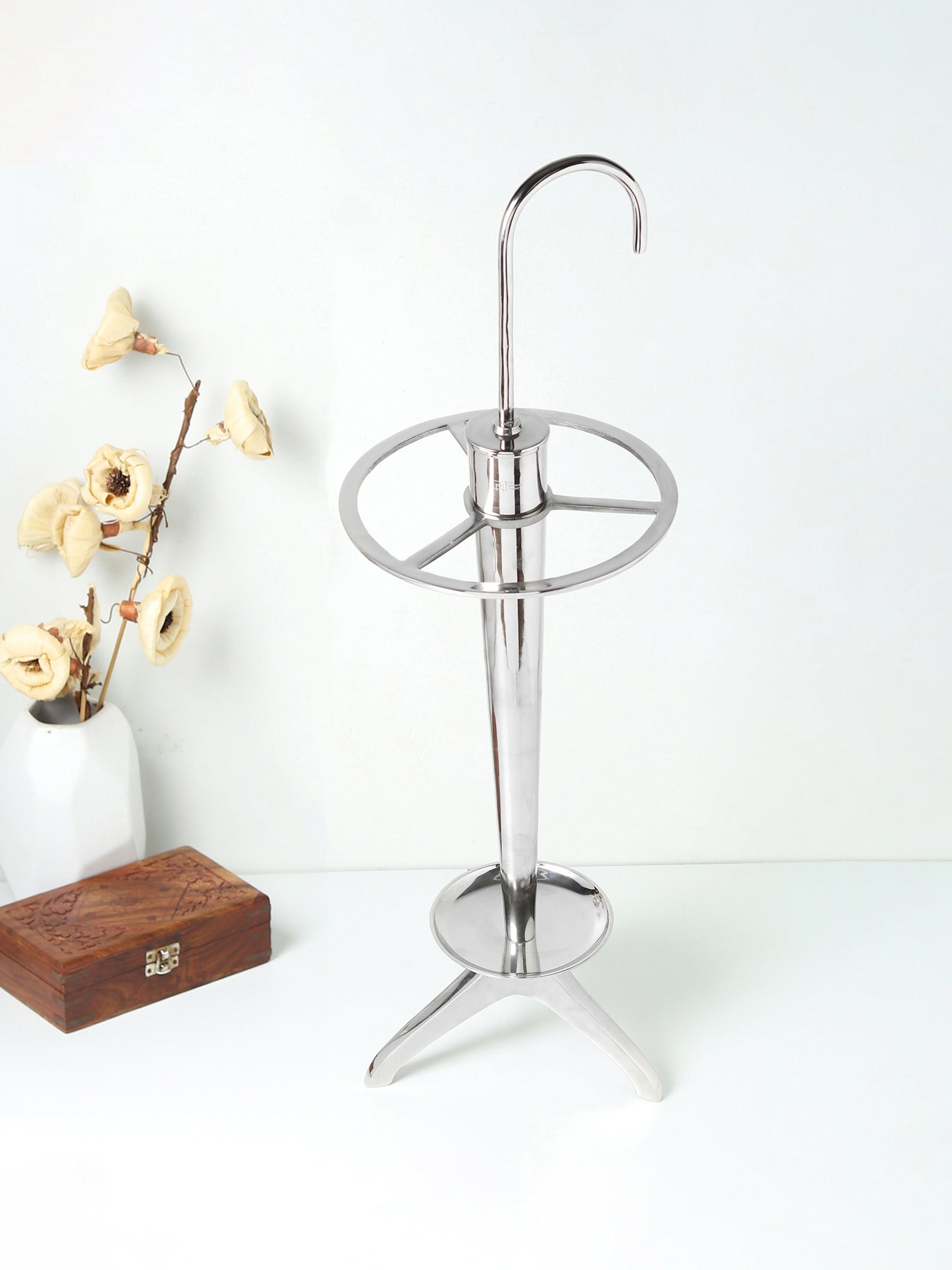 Rain's Warden - Umbrella stand
