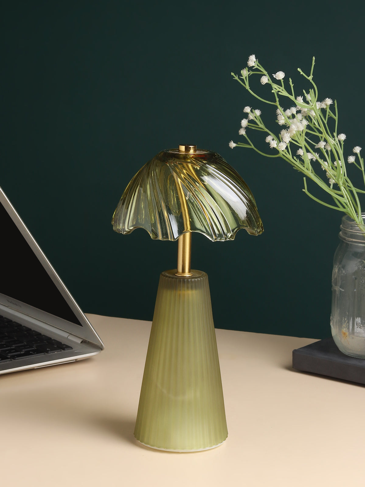 Calista Crystelle Green Glass Lamp