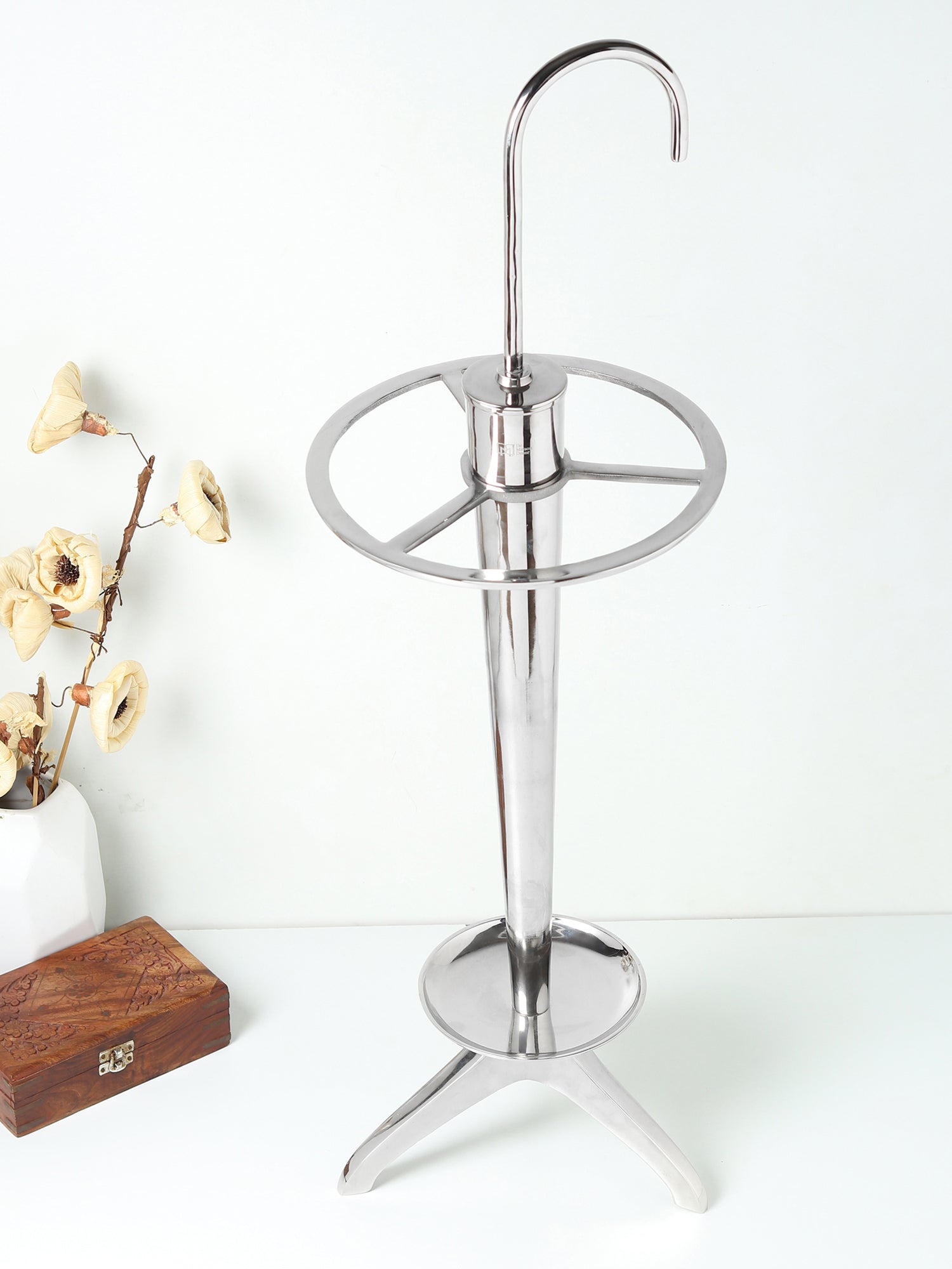 Rain's Warden - Umbrella stand