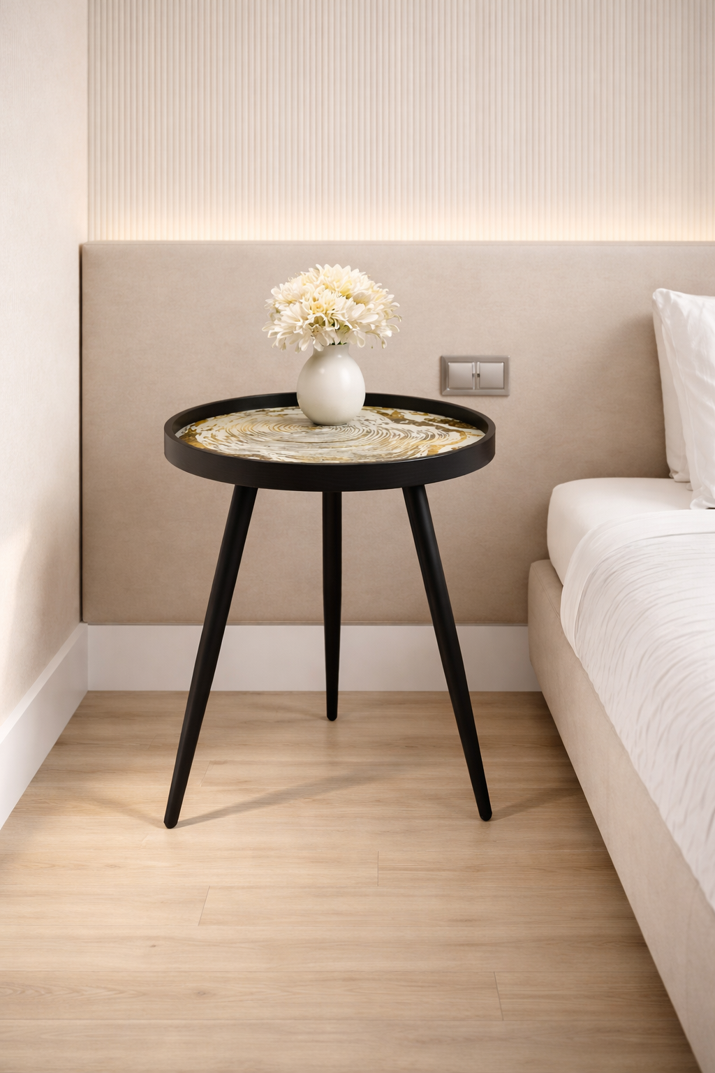 Oakveil Black Table  Large