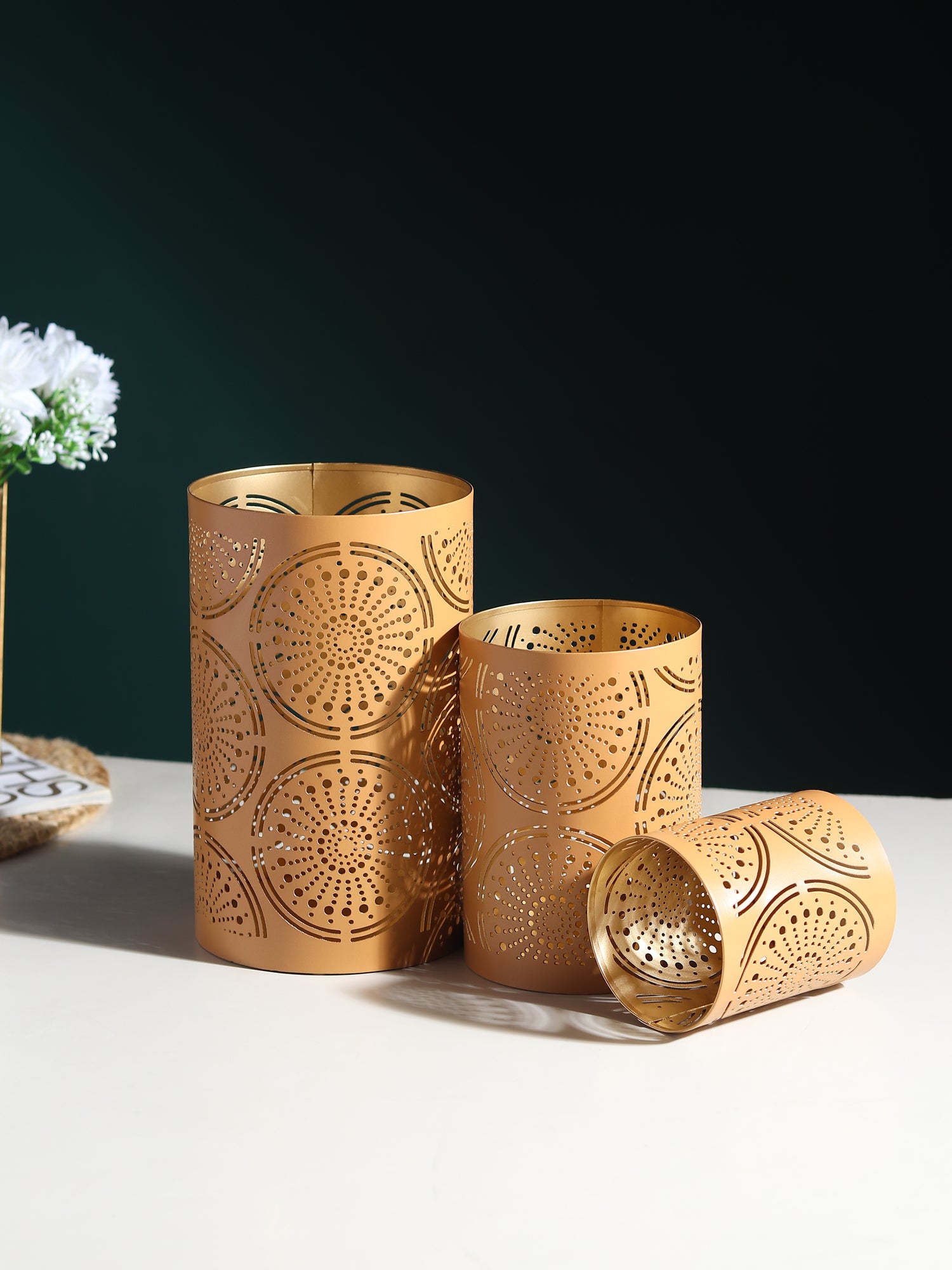 Miraya Candle Holder set of 3