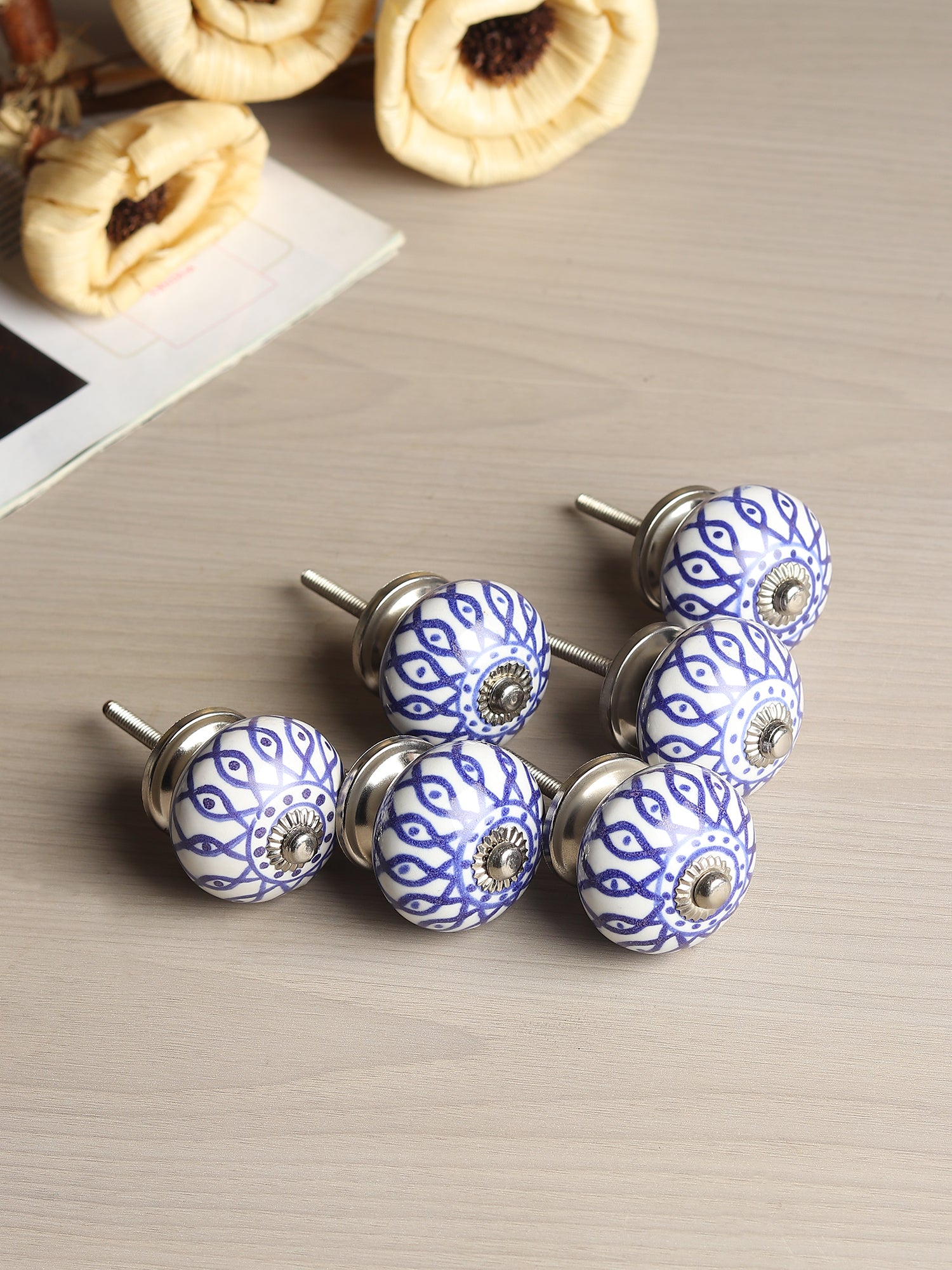 Virelia Knob set of 6