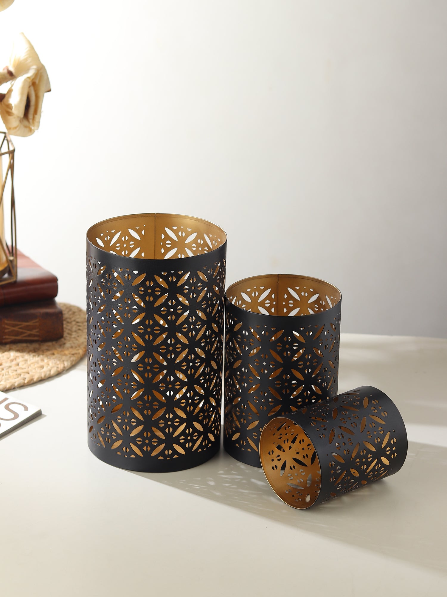 Kairava Candle Holder set of 3