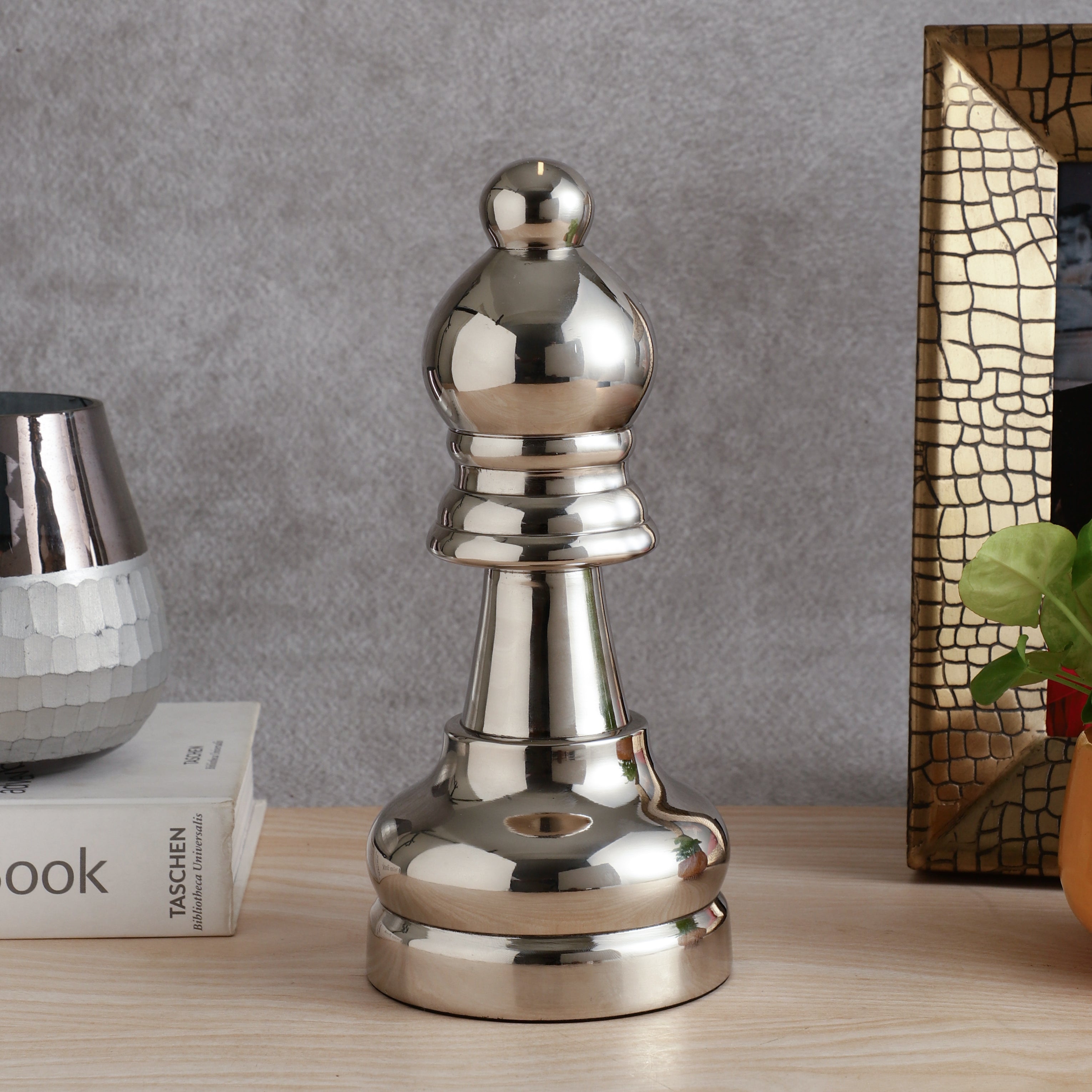 The Bishop Decorative