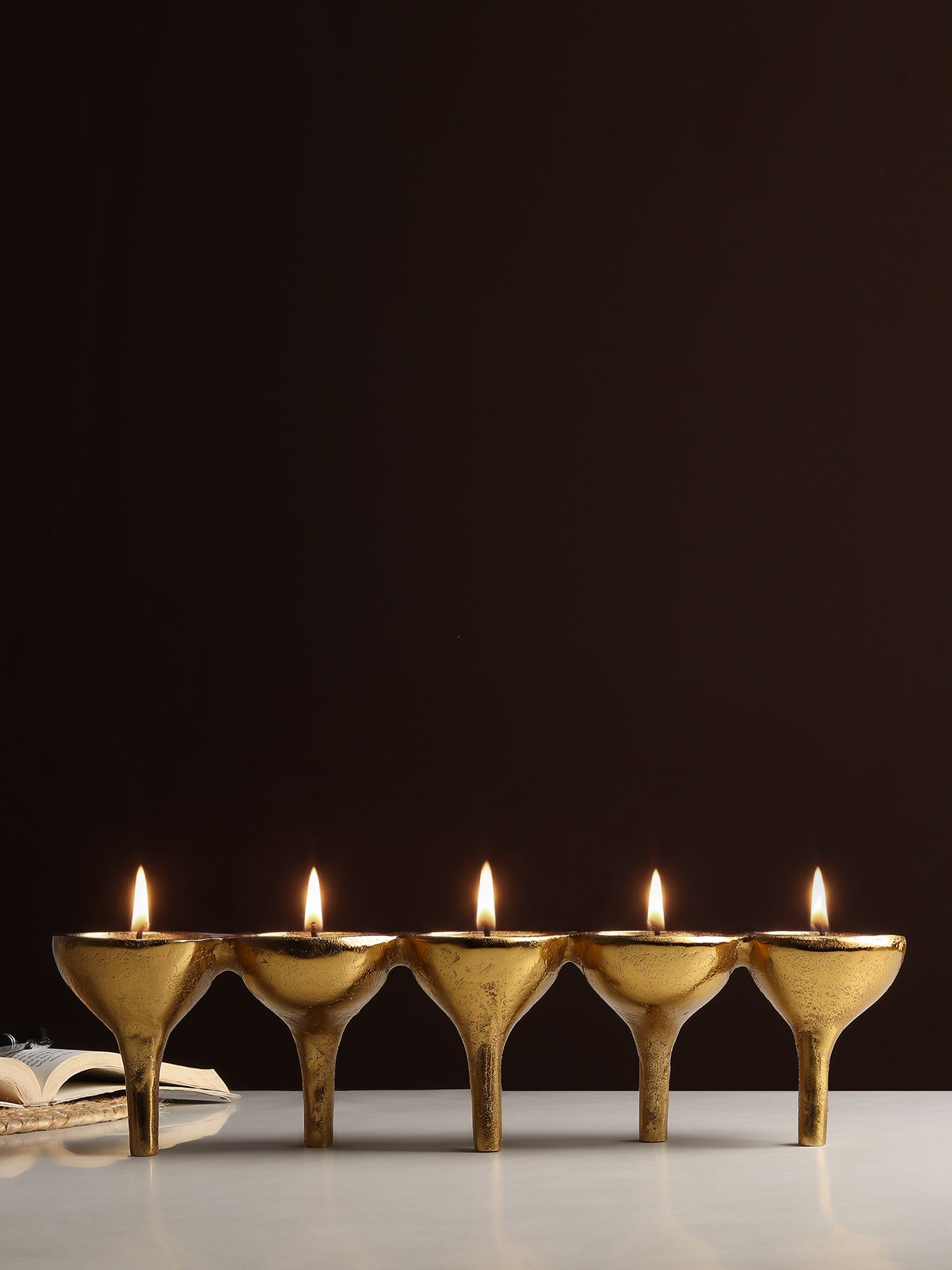 Rivera Candle & T-Light holder in Gold medium Size