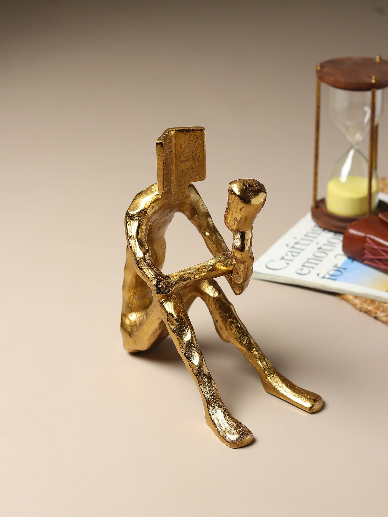 Pensive Reader Decorative sculpture