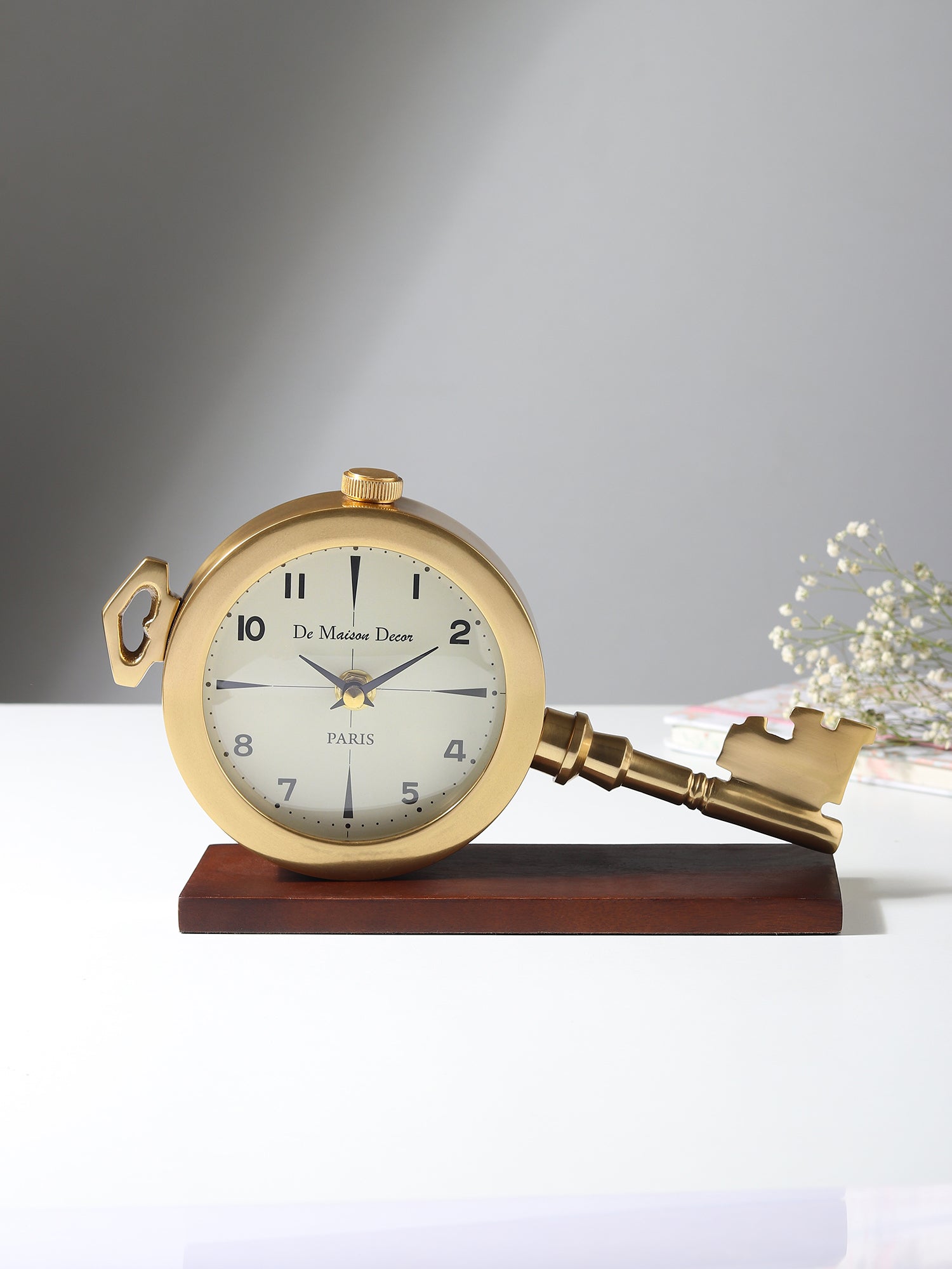 Areios Table clock