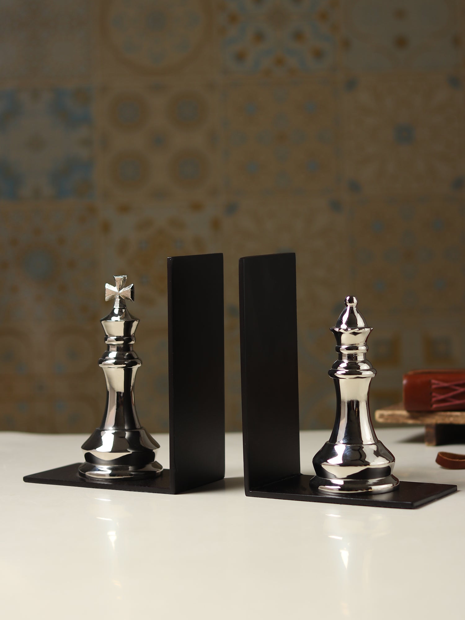 Orlian Bookend in Silver and Black