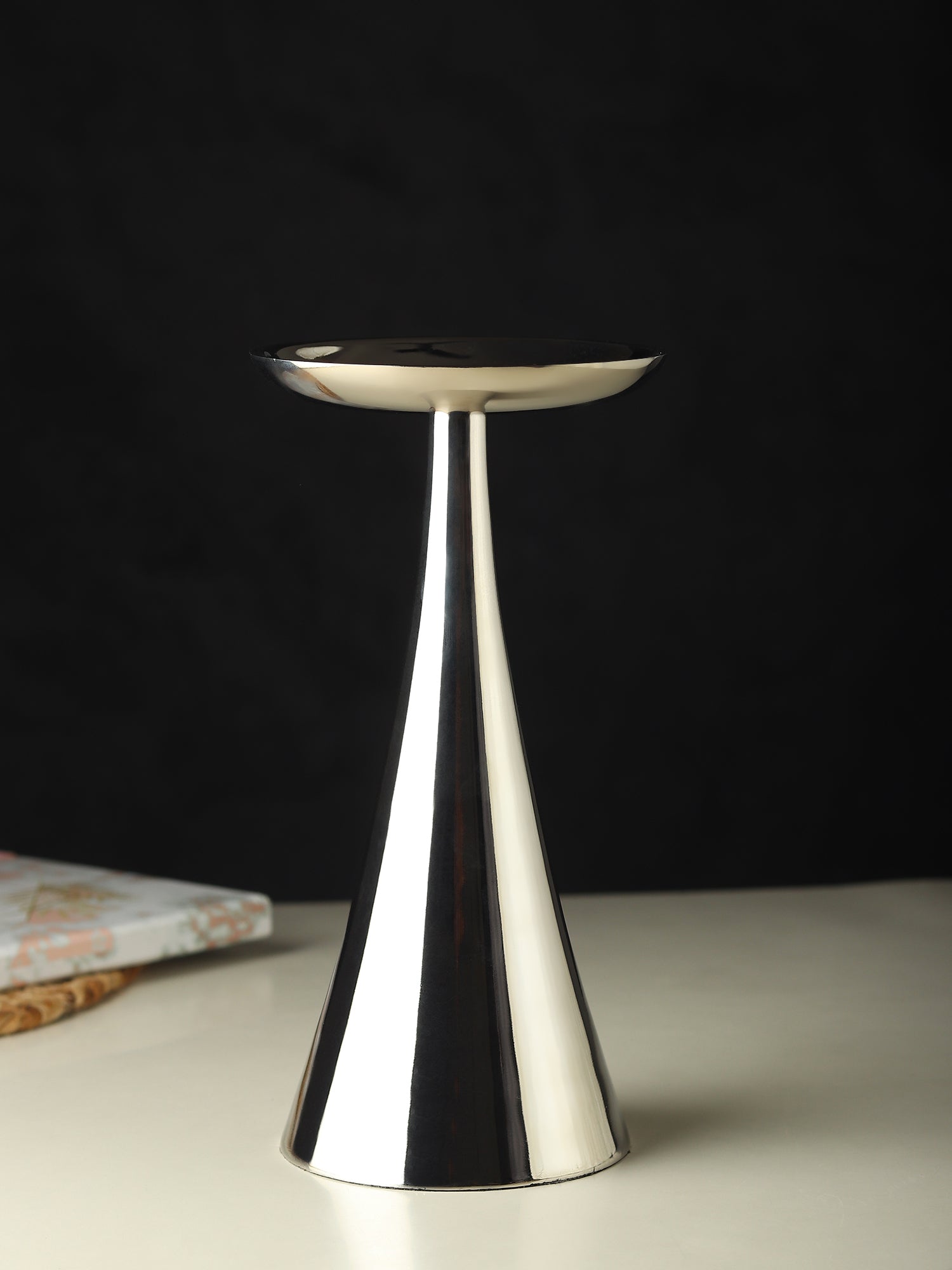 Aureus Petite Pillar Candle Stand