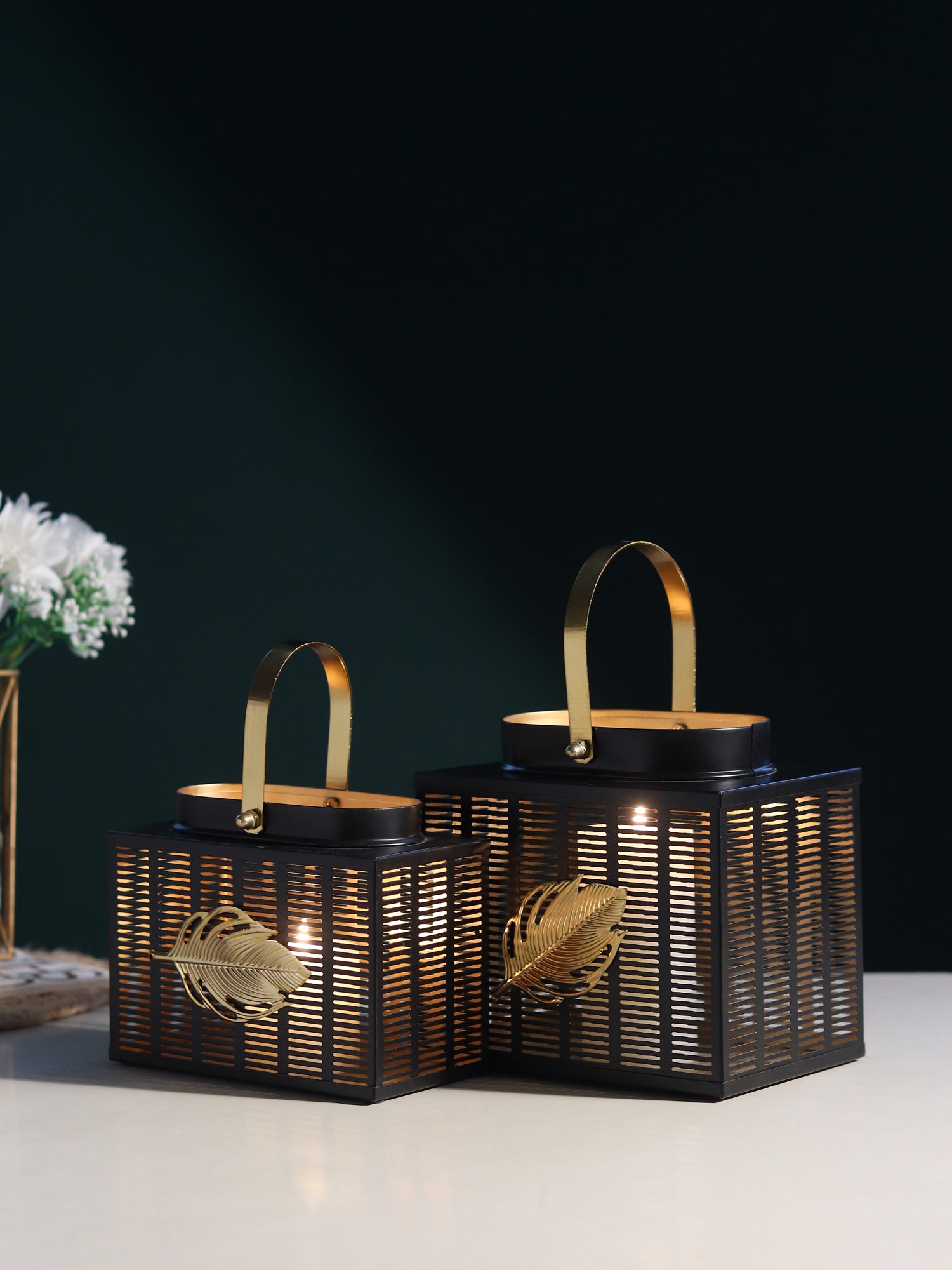 Eaves Black Lanterns Set of 2