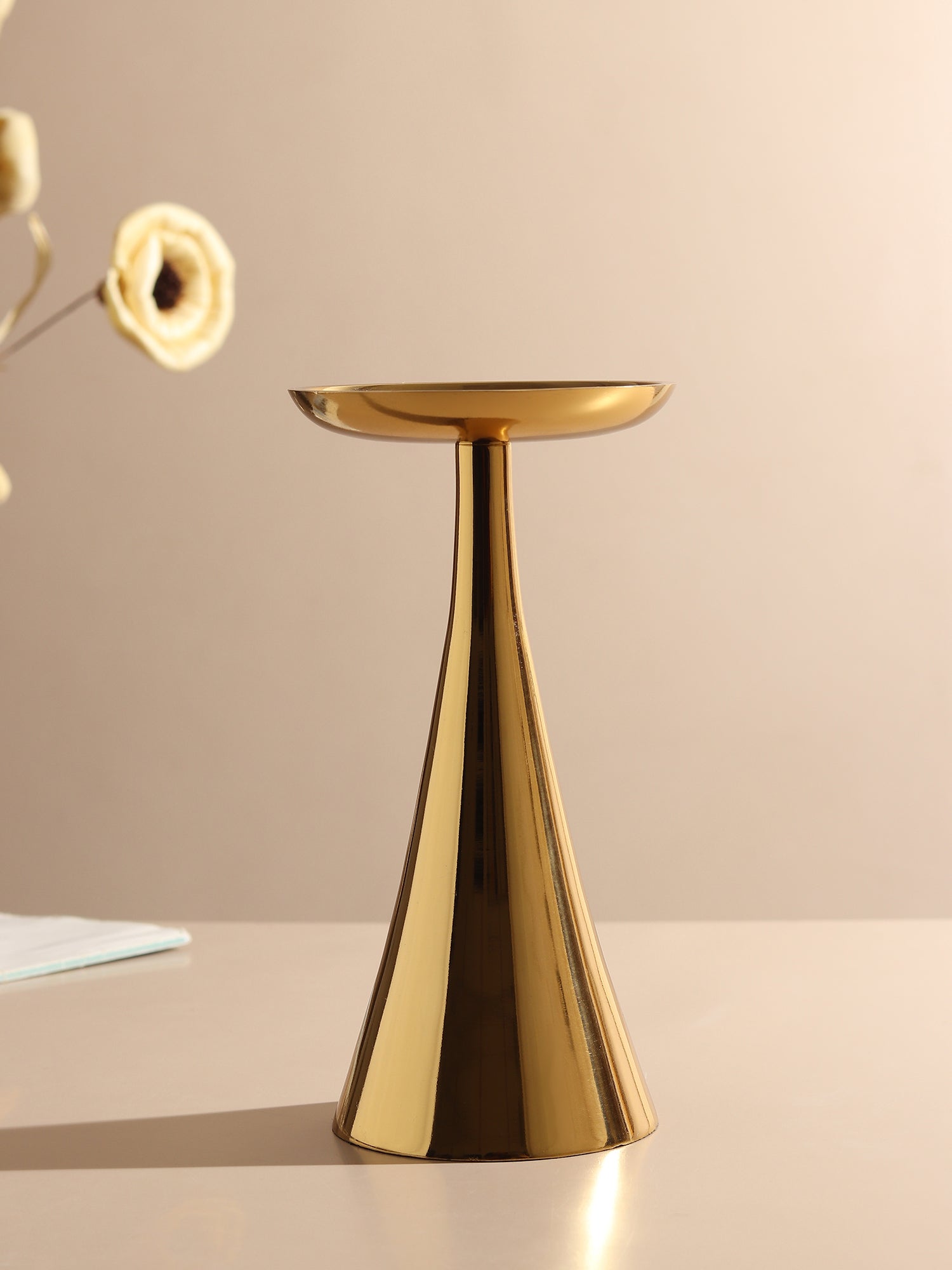 Aureus Petite Pillar Candle Stand