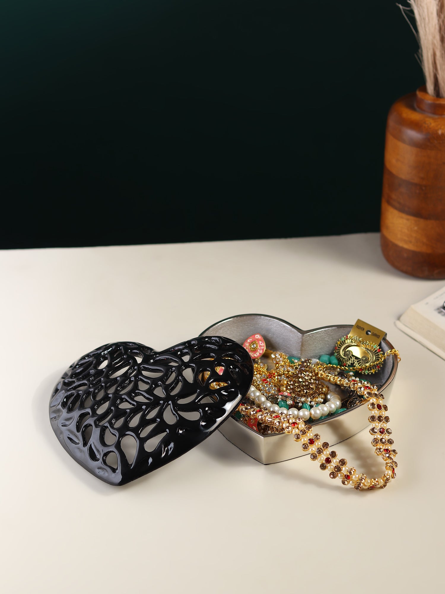 Vitalis Heart Box