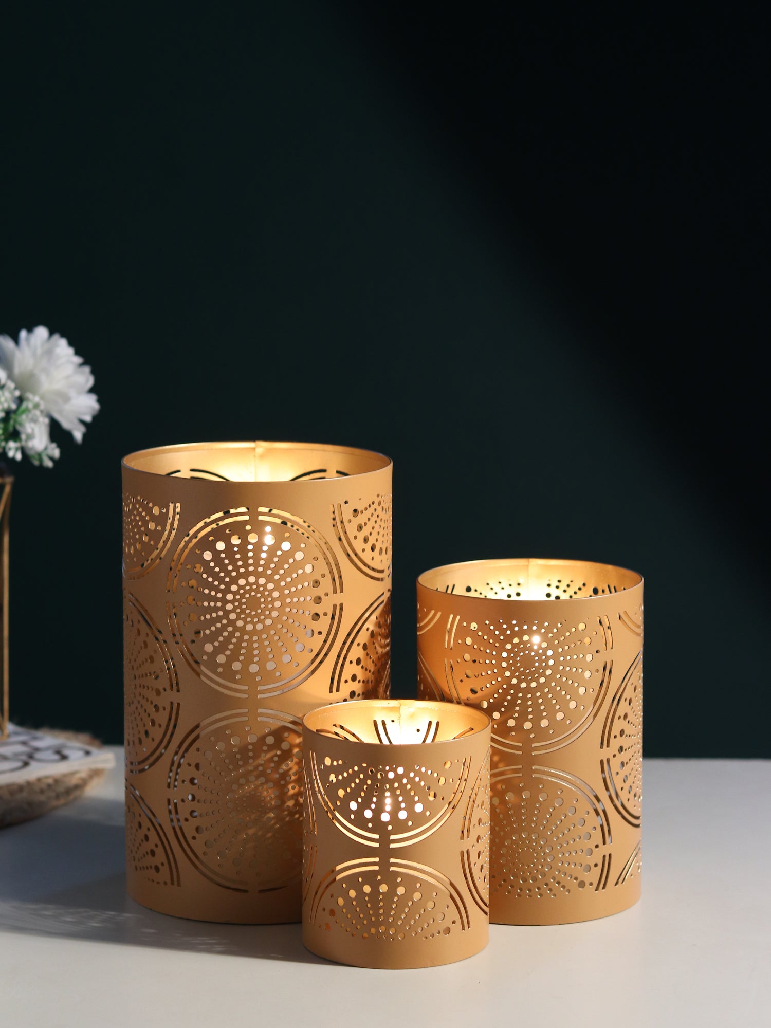 Miraya Candle Holder set of 3