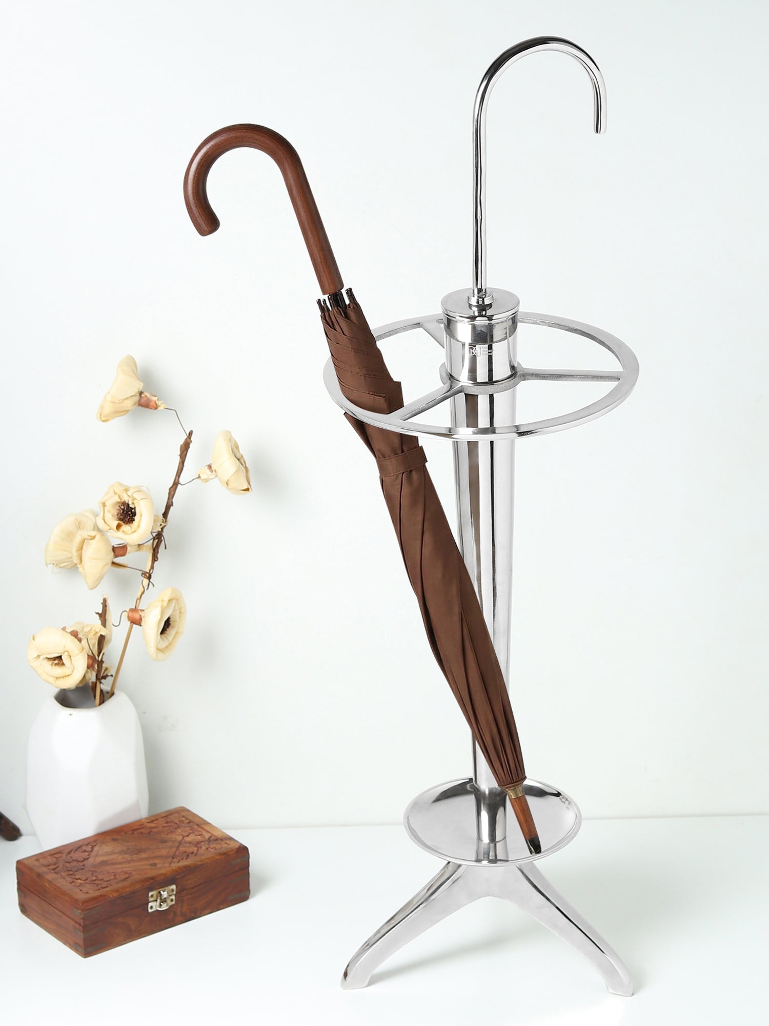 Rain's Warden - Umbrella stand
