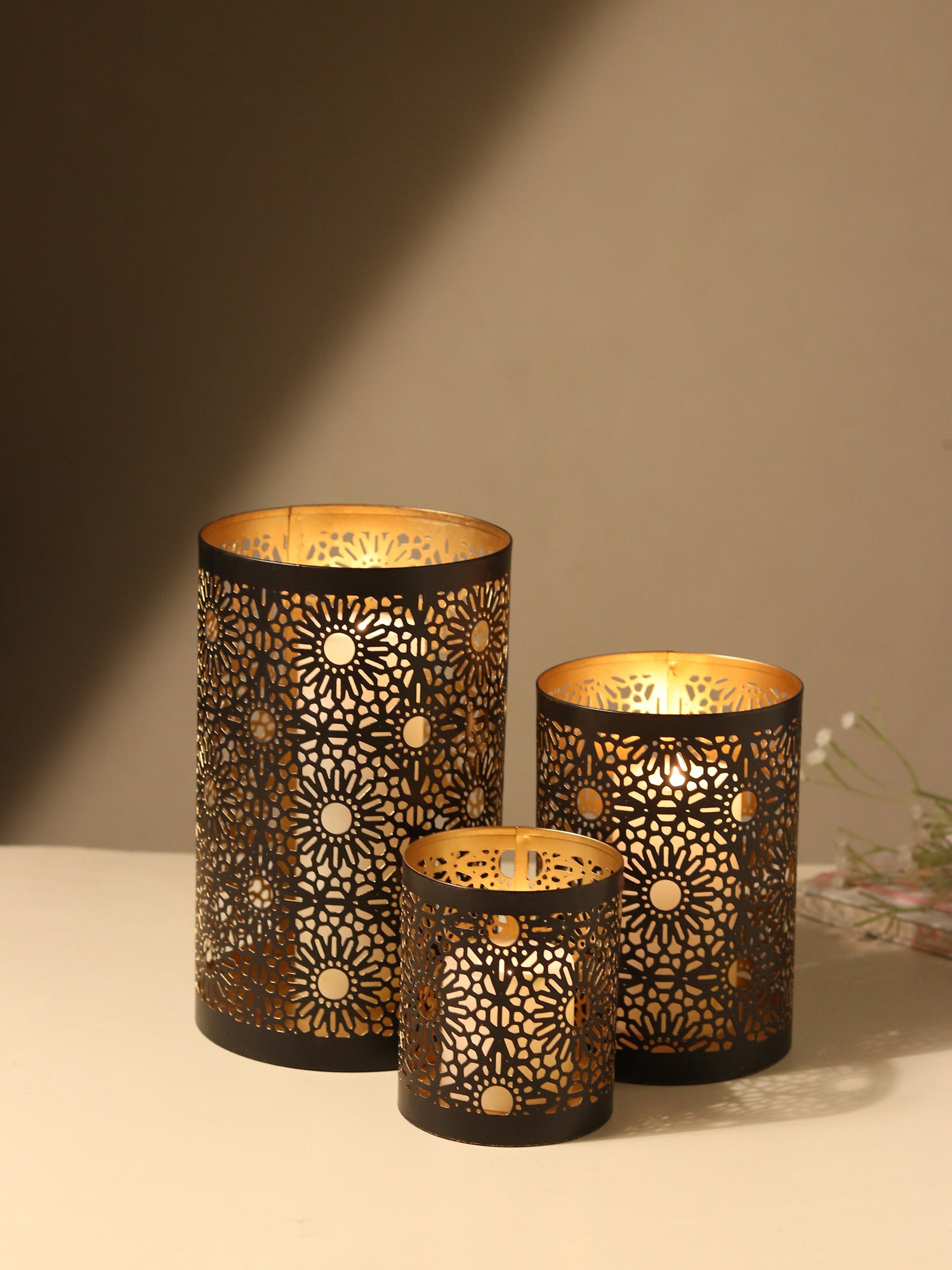 Aarika Candle Holder set of 3