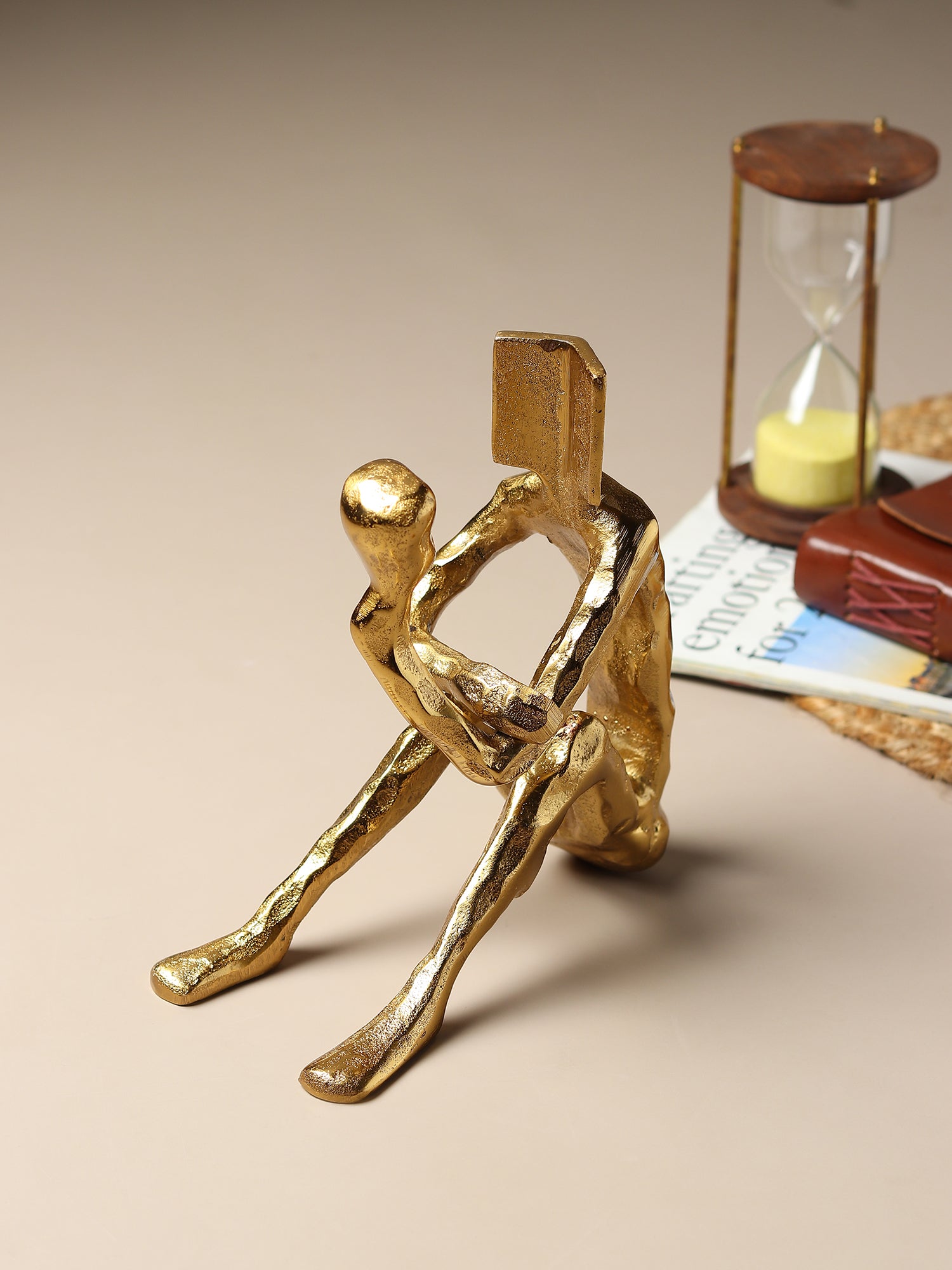 Pensive Reader Decorative sculpture