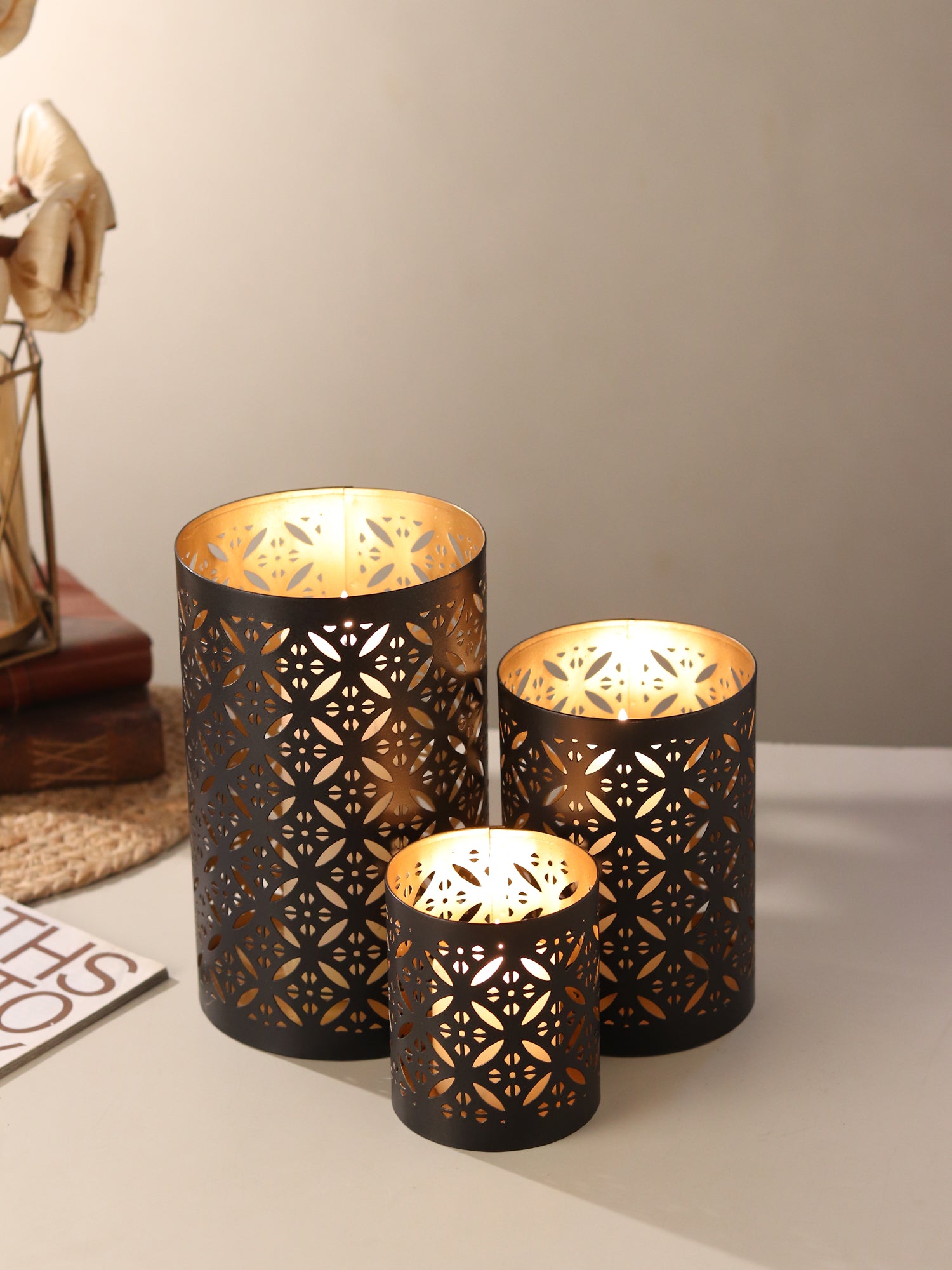 Kairava Candle Holder set of 3