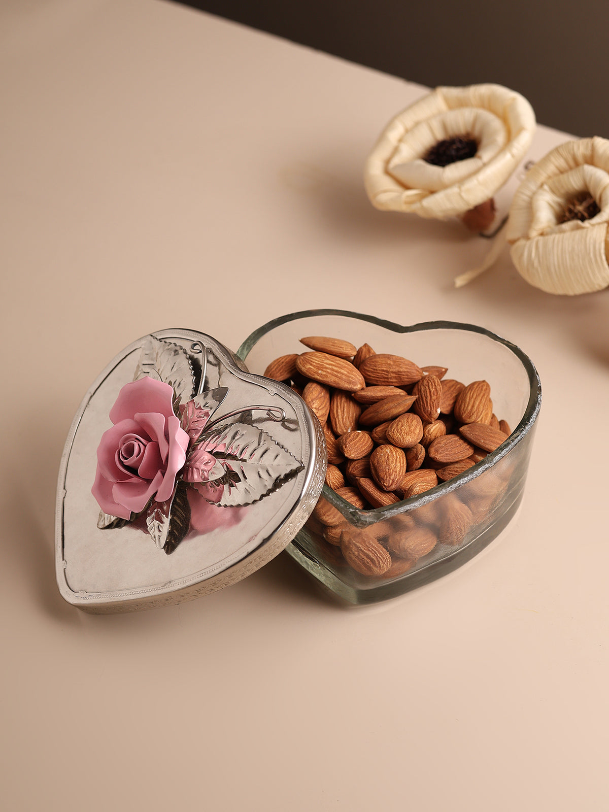 Petal Eclat Pink Heart Storage Box