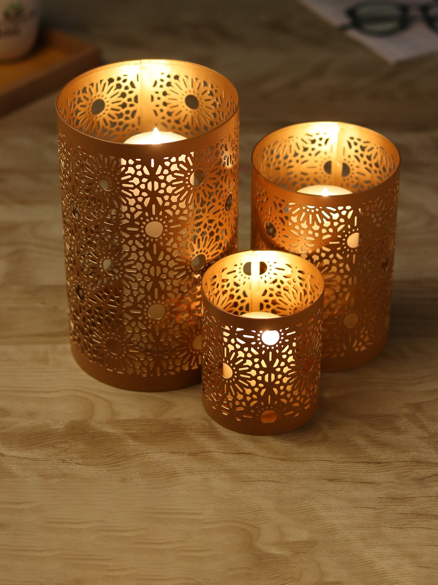 Aarika Candle Holder set of 3
