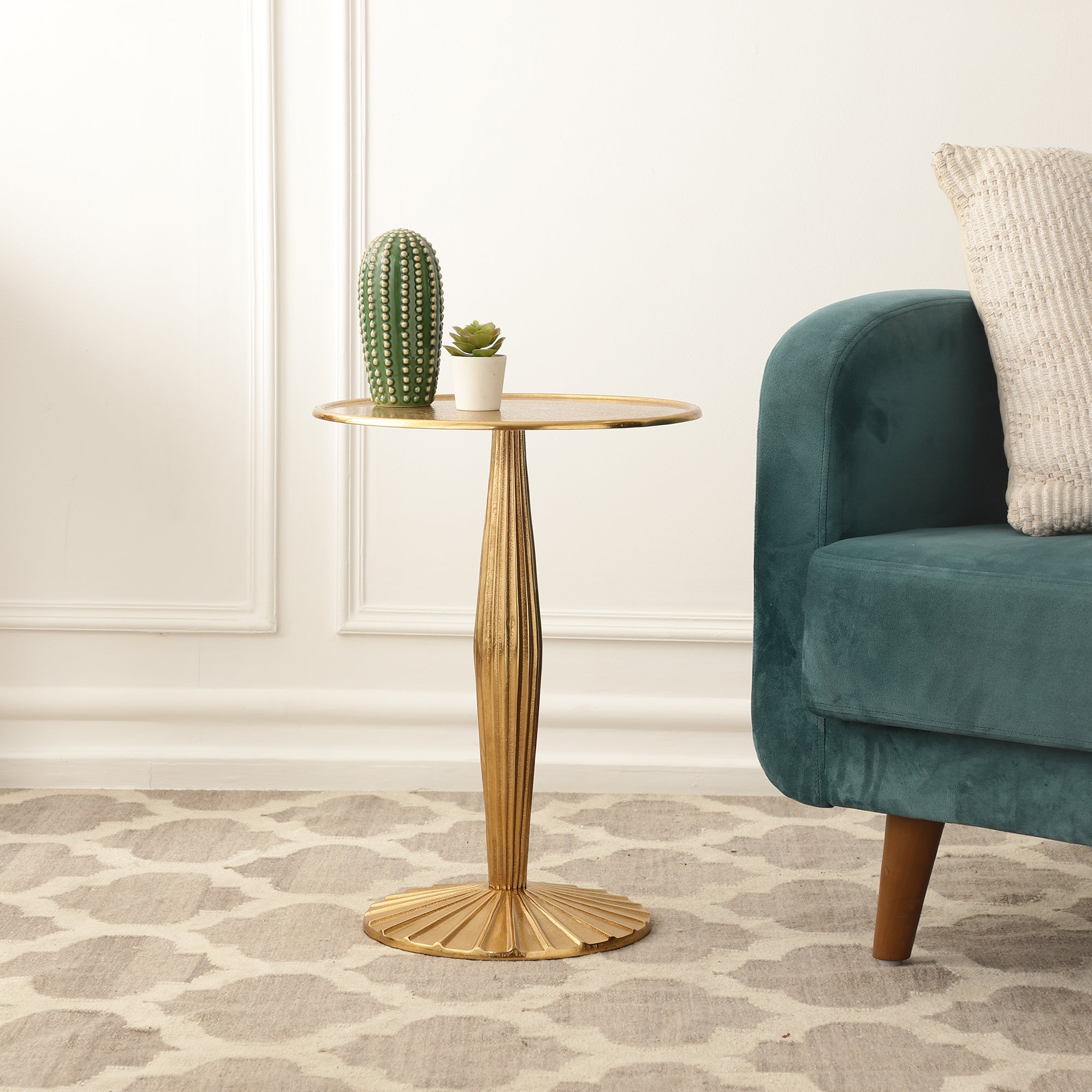 Side table, end table, accent table, sofa side table, bedside table, living room side table, modern end table, decorative side table, compact side table, corner table.