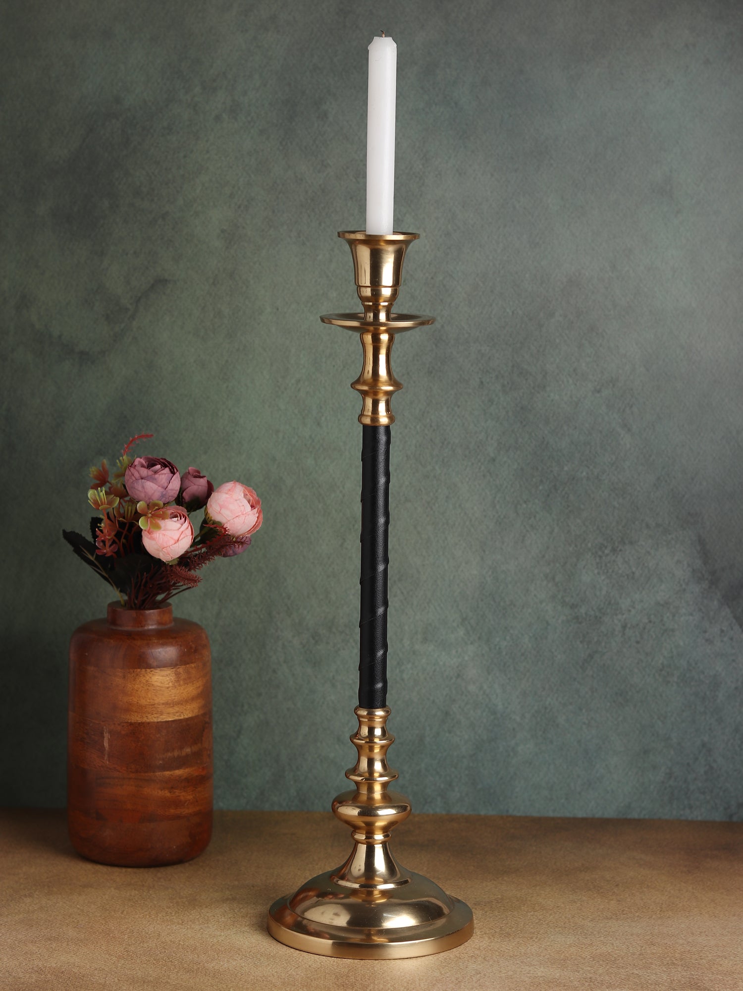 LeatherLuxe Candle holder Large size