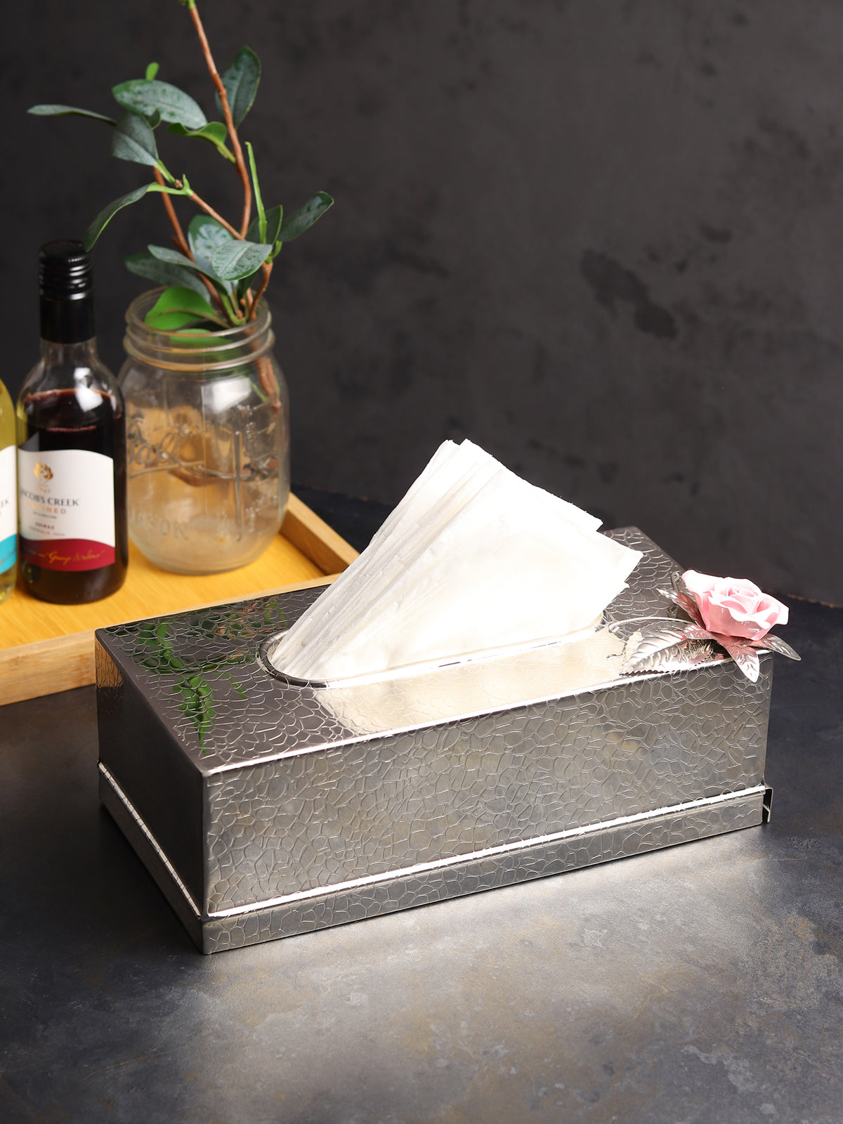 Petal Eclat Black Tissue Holder