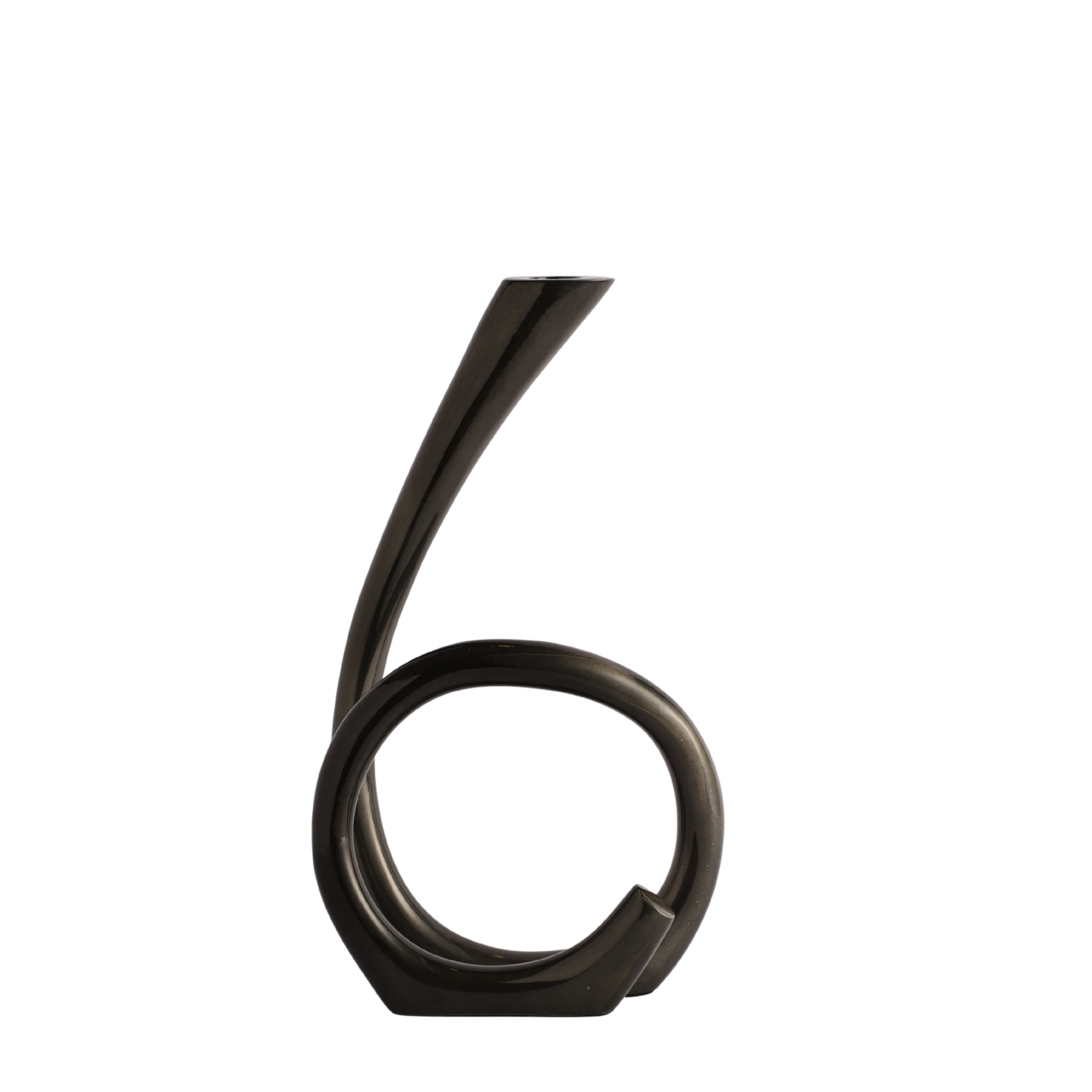 Flame Twisted in Black