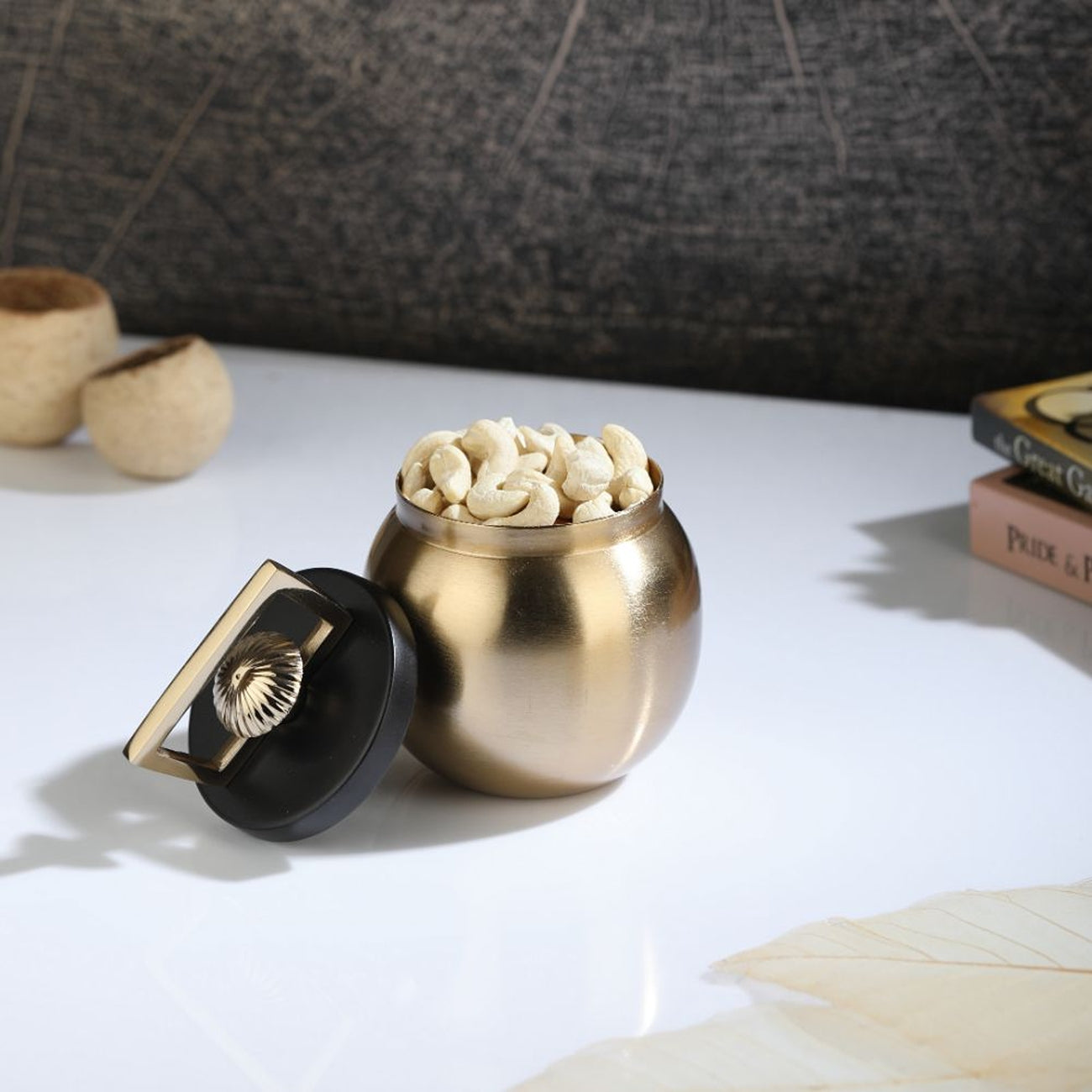 Darius Box in Gold Small Size