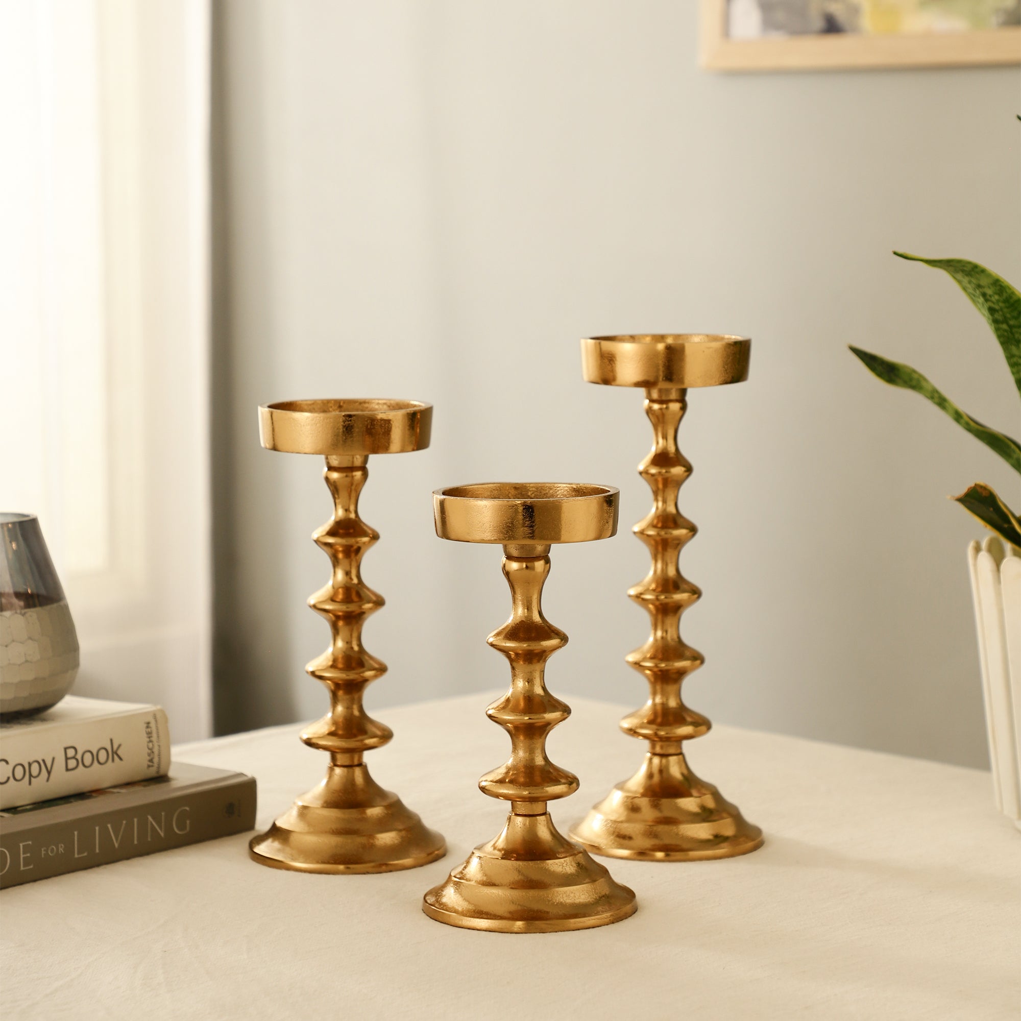 Ebon Whisper Candle holders set of 3 in Gold