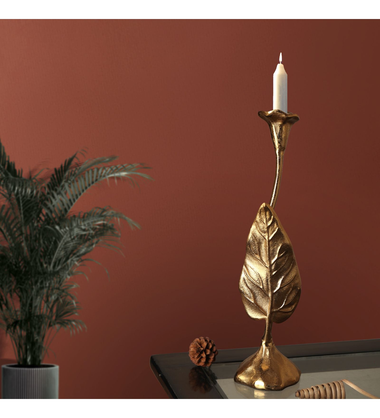 Jules Leaf Candle Holder Medium