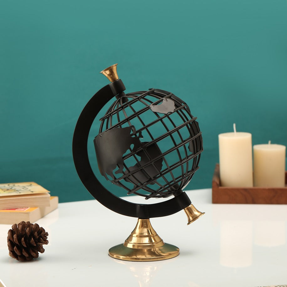 Harmonic Unity Solidarity Black Globe