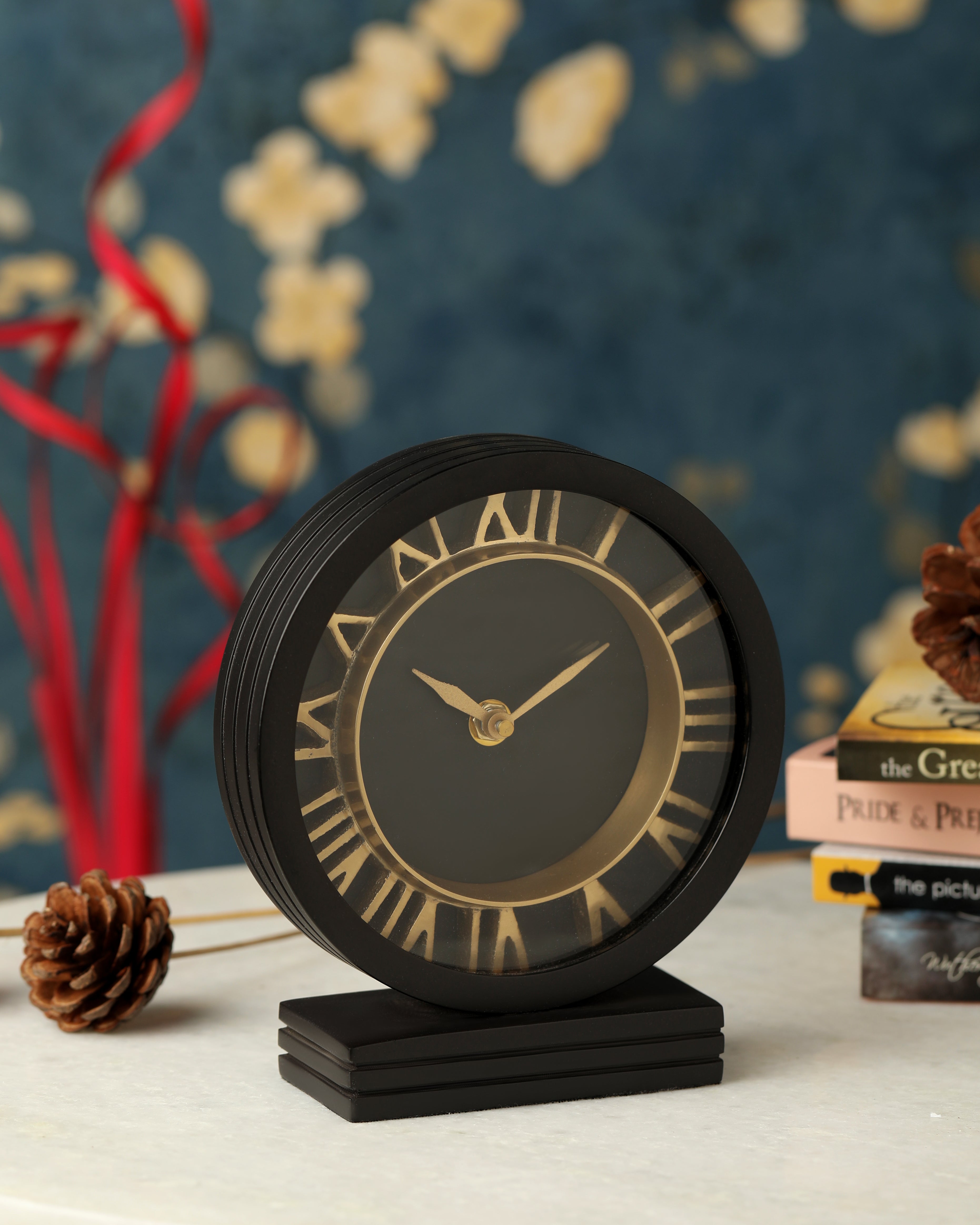 The Gold Timepiece - Table Clock