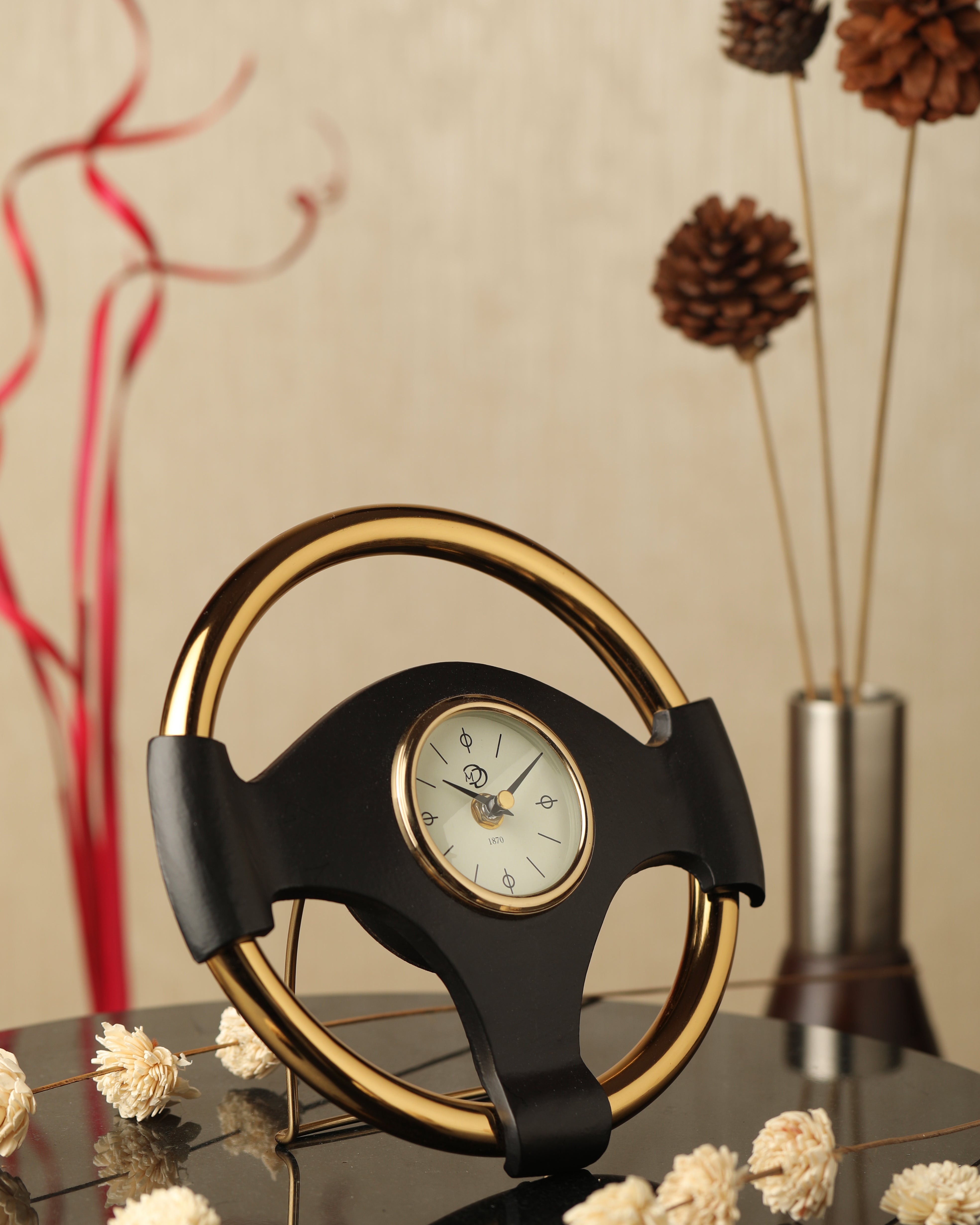 Wheel Steel Table Clock - Black Body