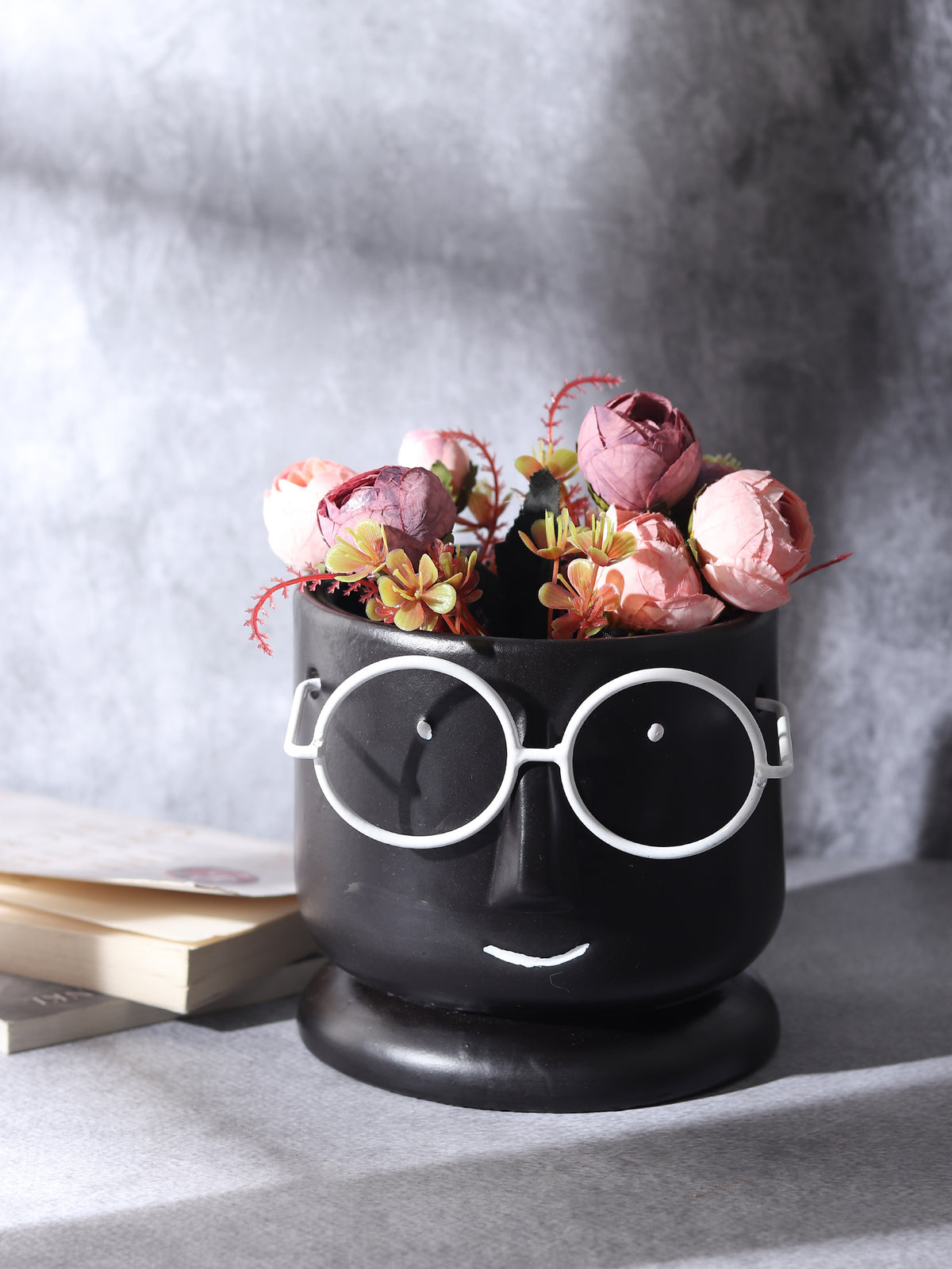 Mr.Spectacles Planter