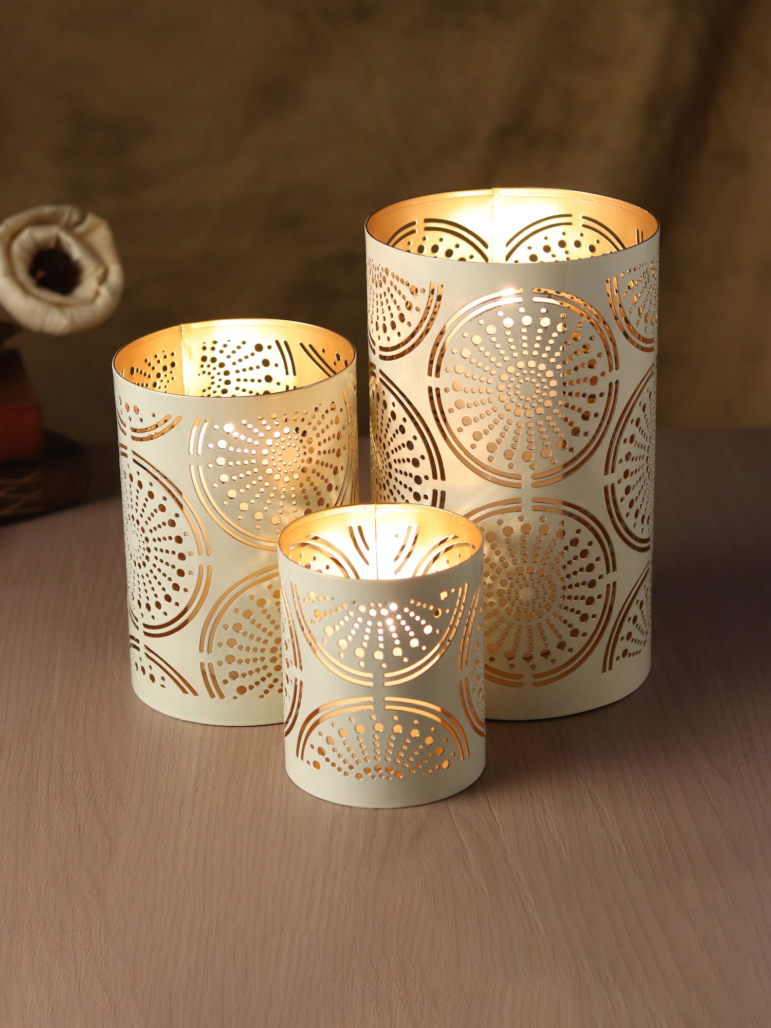 Miraya Candle Holder set of 3