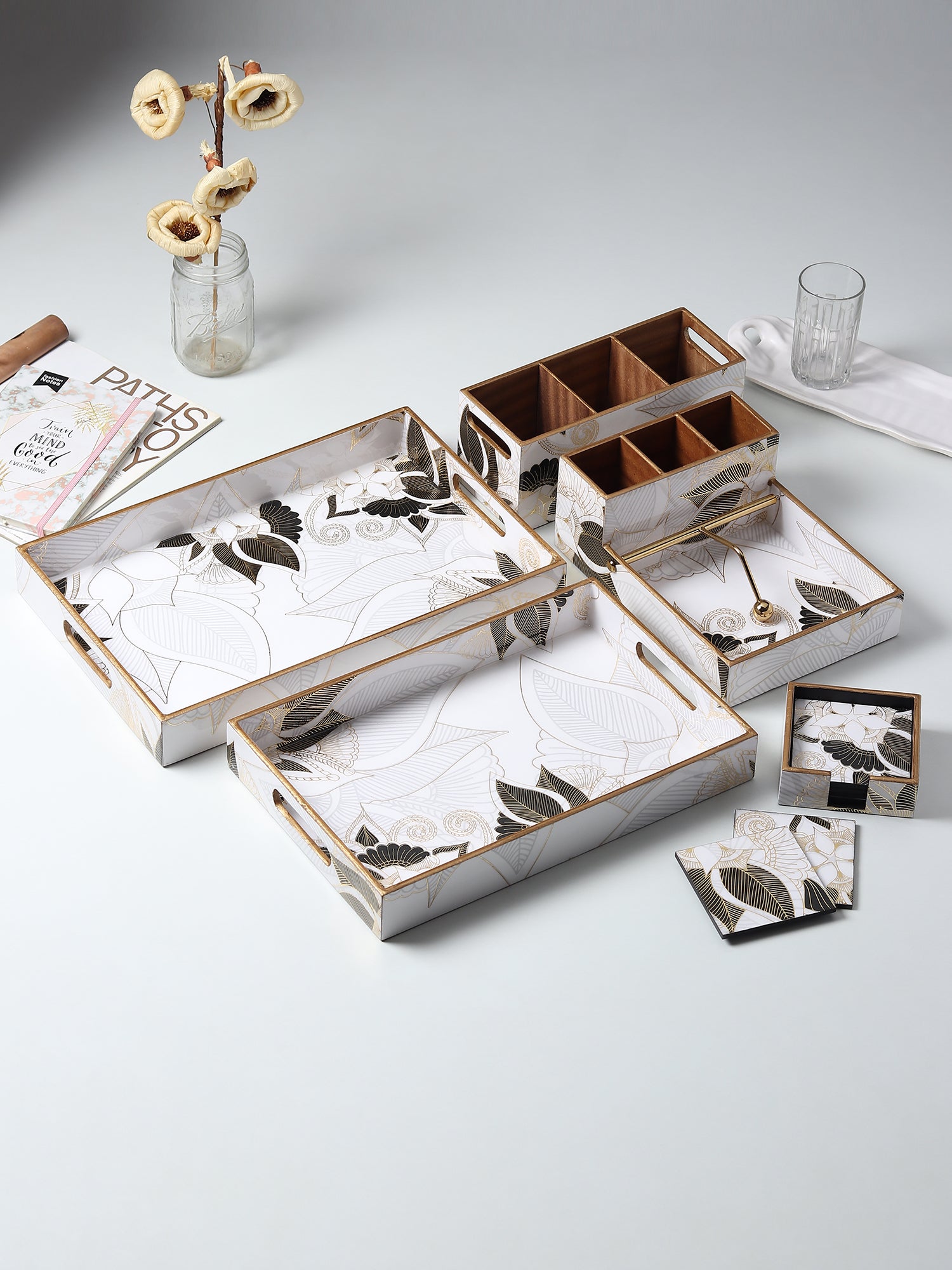 Ivory Noir Bloom Tray Set of 2