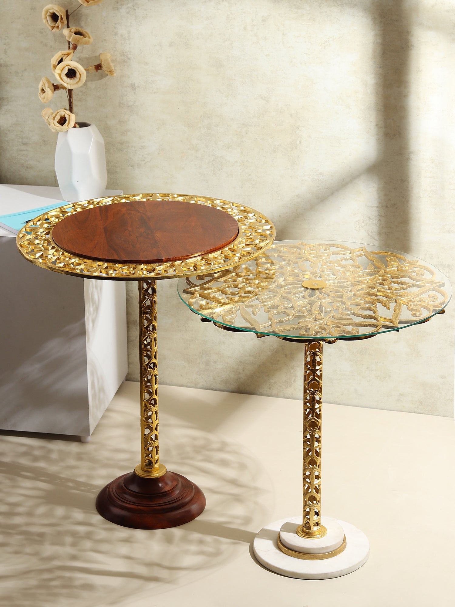 Timber's aurum Side Table Regnum
