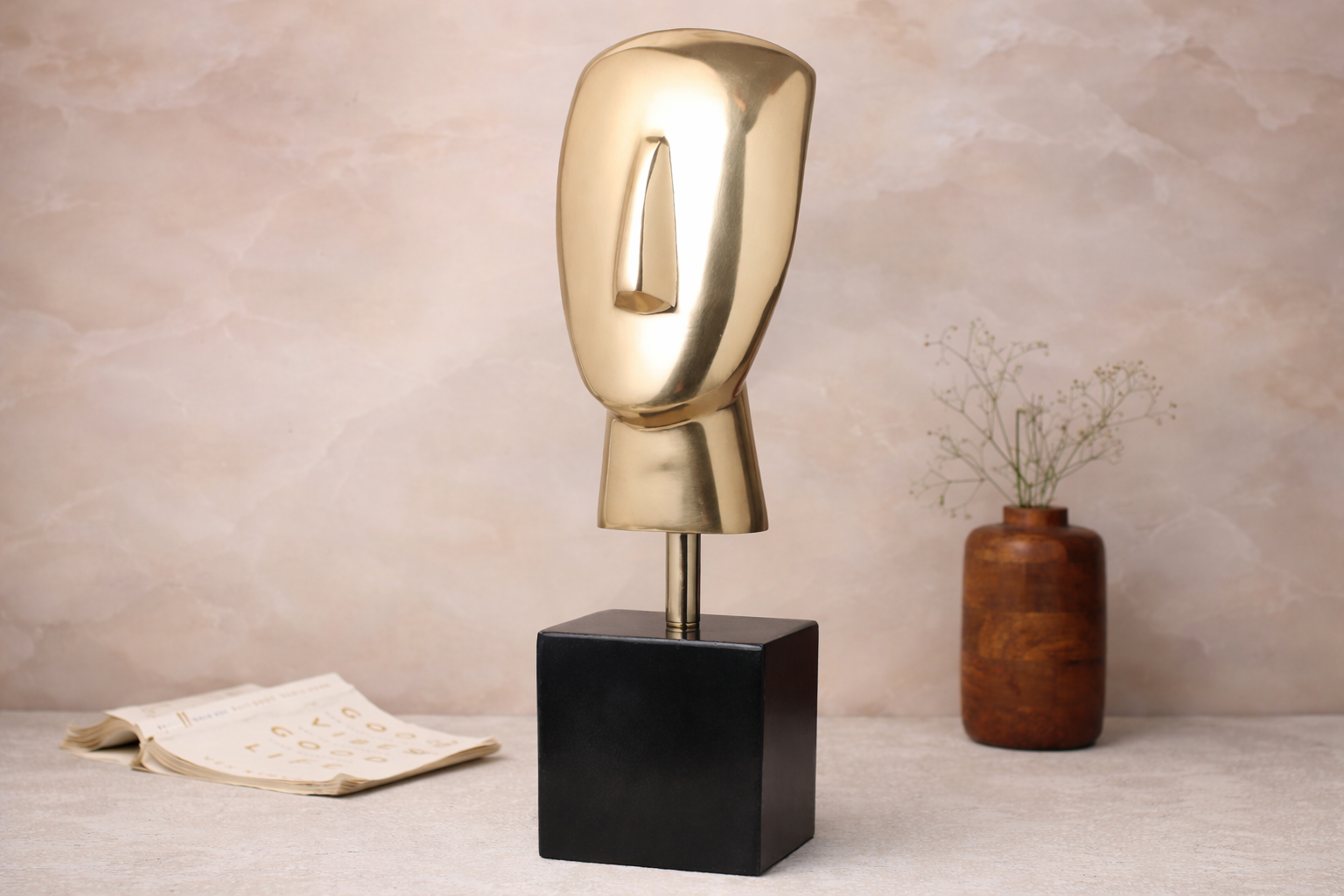 Marble Muse Visage In Gold with Black Marble