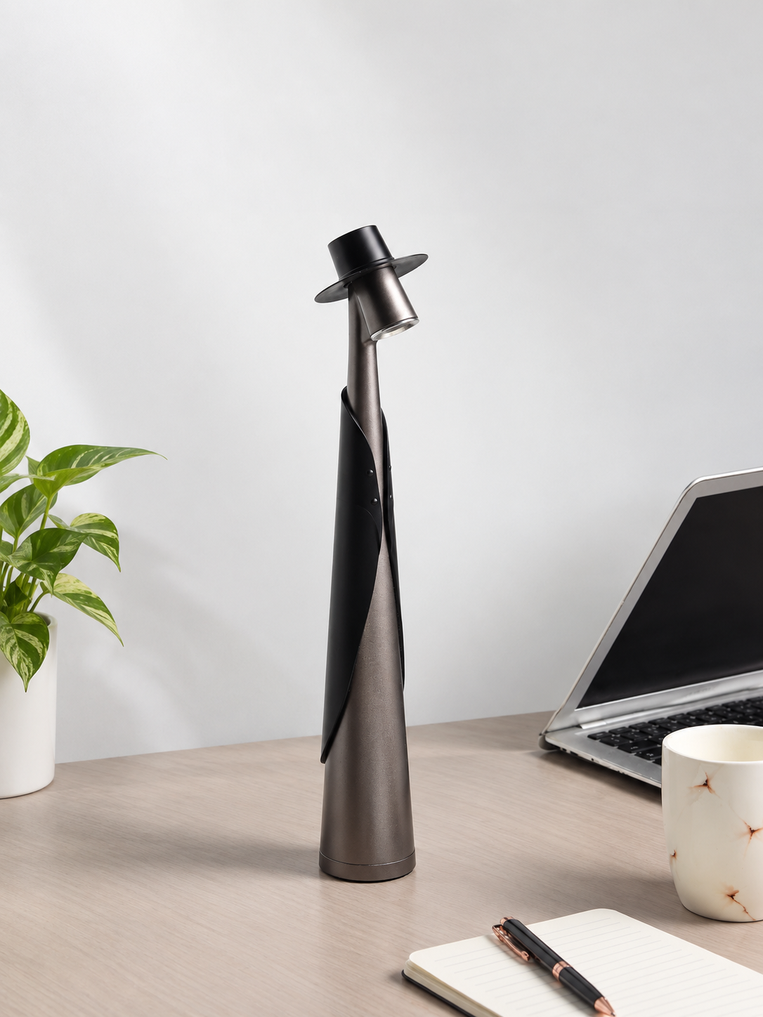 Baron Fedora Grey Touch Lamp