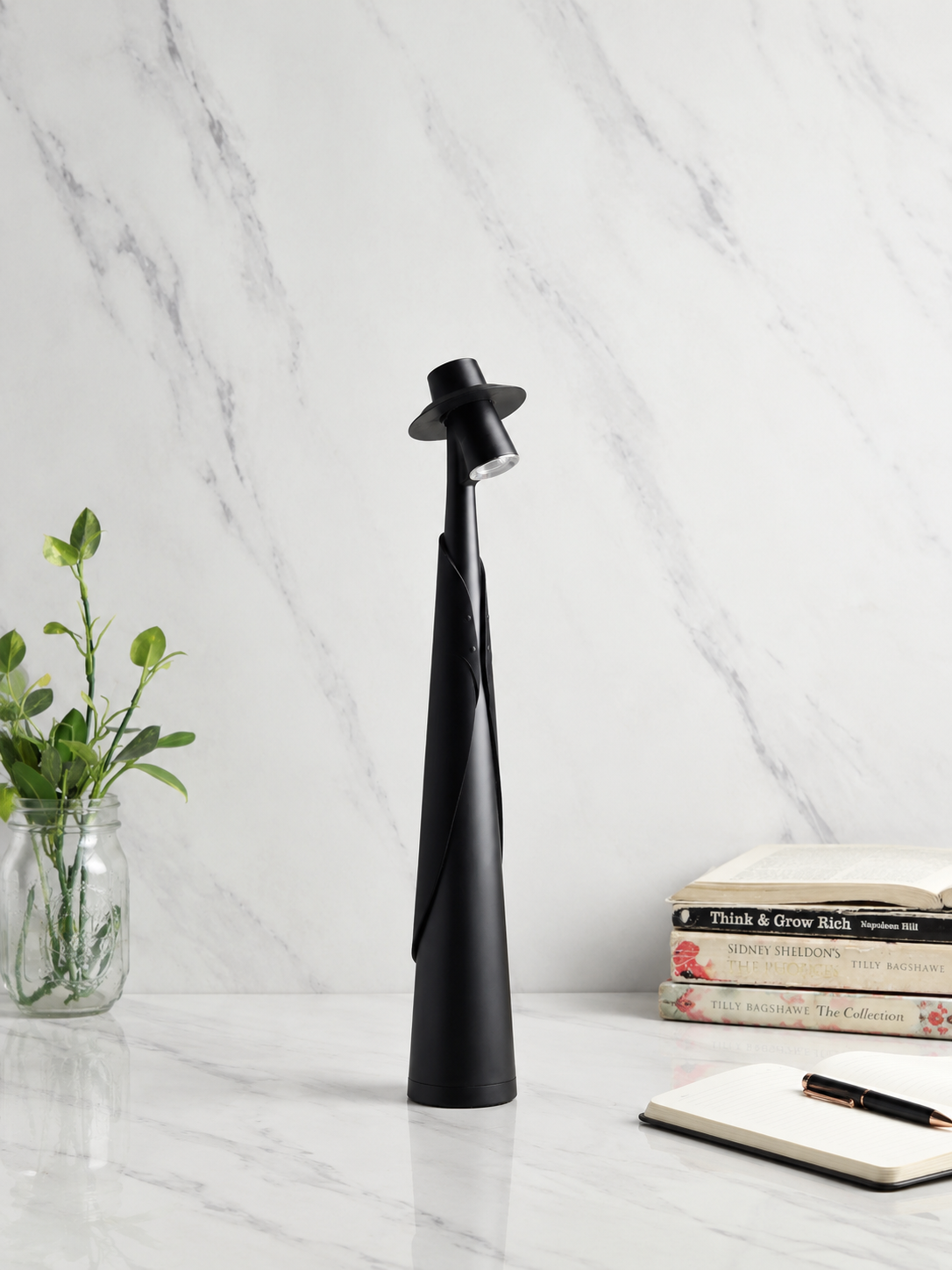 Baron Fedora Black Touch Lamp