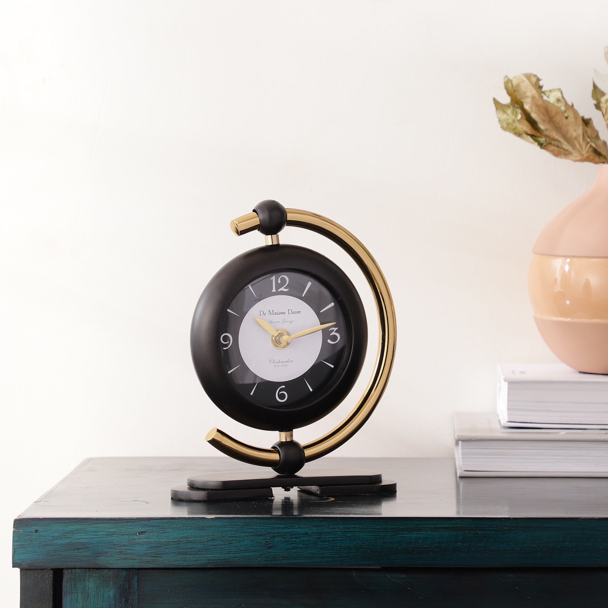 Aleksi 3 mini clock in Gold and black