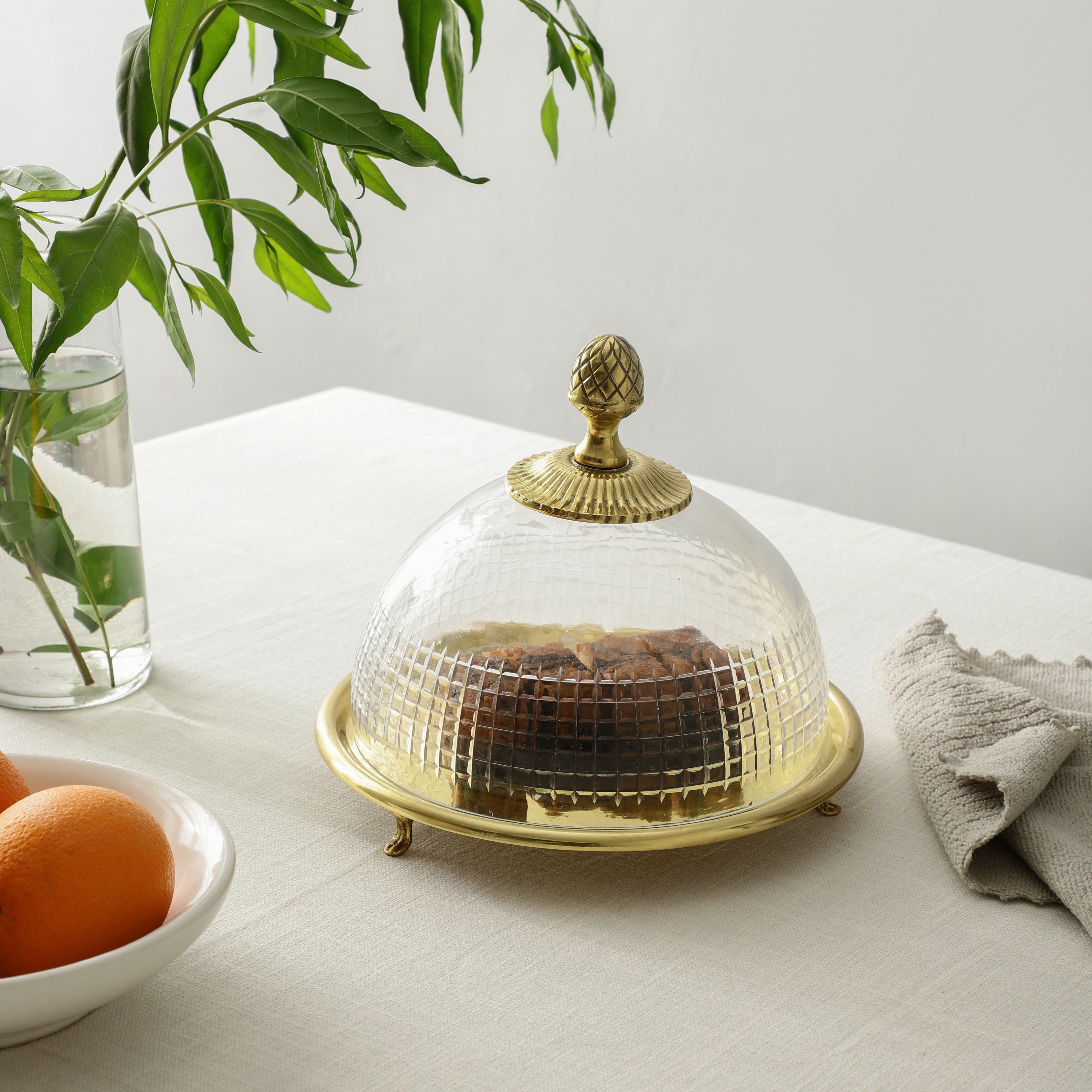 Faiza Crystal cut Cake dome gold