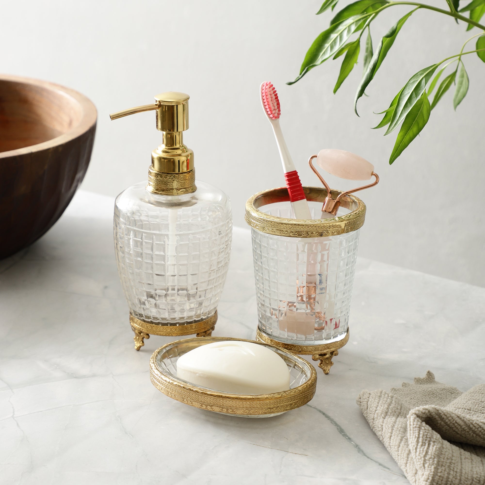 Alteza crystal Cut bathroom set