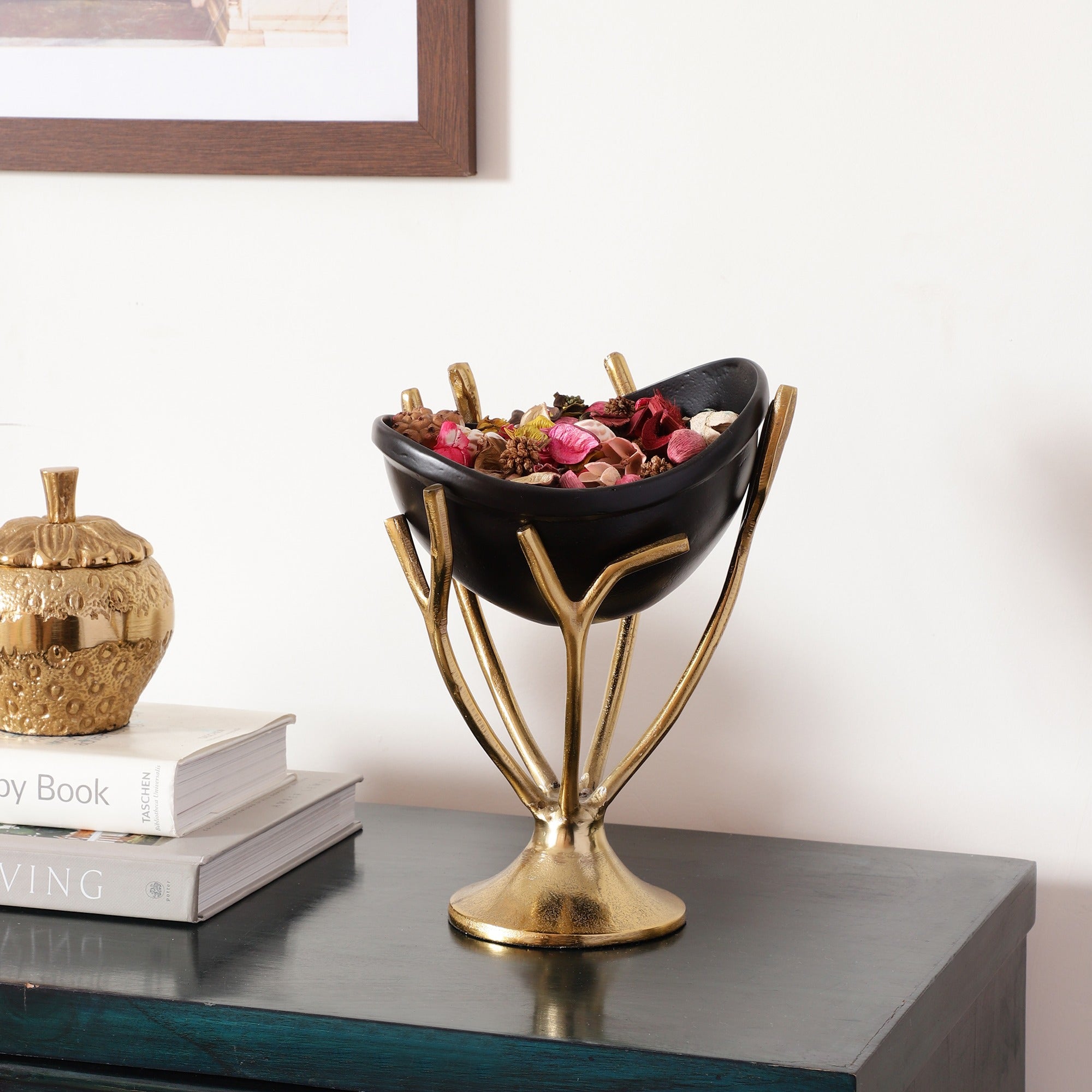Vine Trap Bowl With Stand