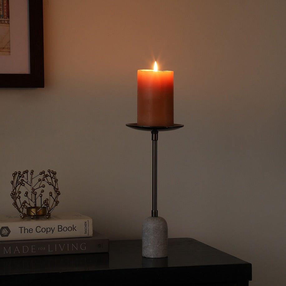 Marble Pri Pillar Candle large stand in black