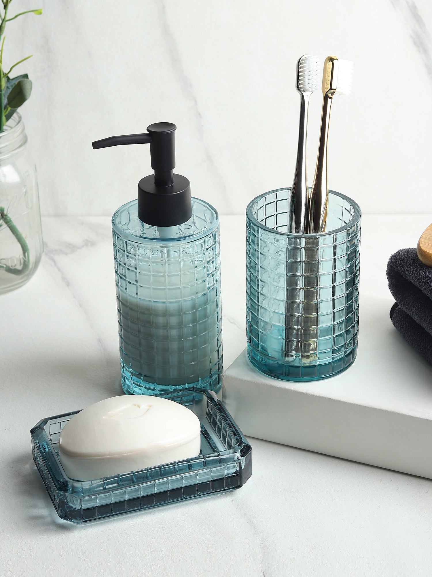 Hudson Bathroom Set