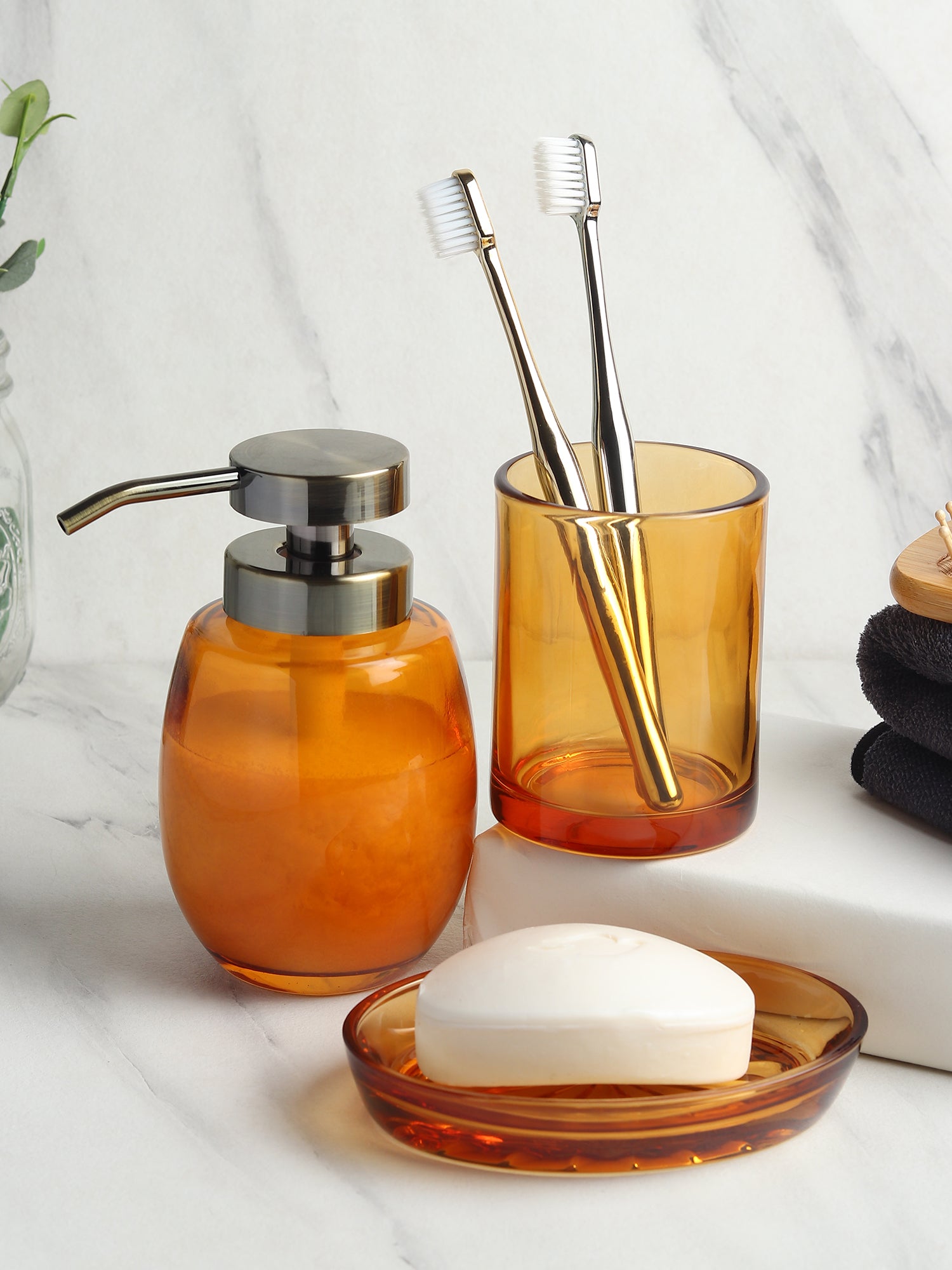 Sienna Ribbed Bathroom Set